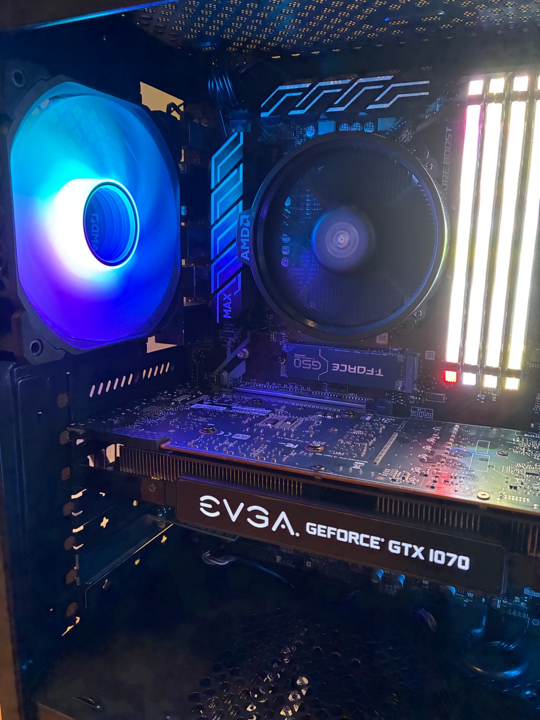 GTX 1070 R5 1600 ARGB GAMING PC 32GB 1TB SSD WiFi WINDOWS 10 | Jawa