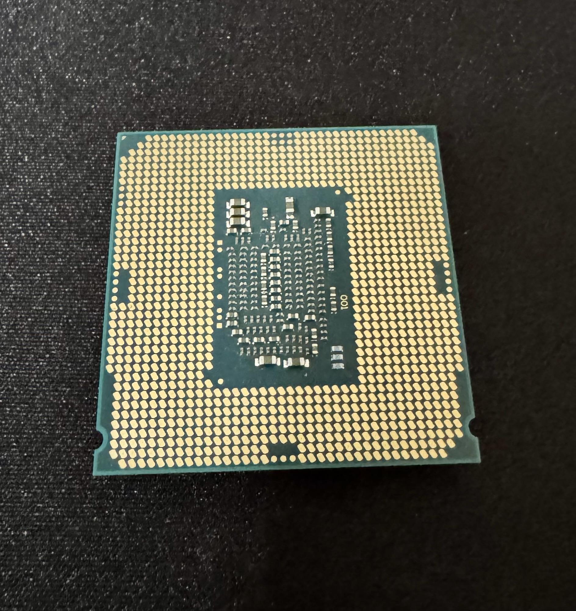 Intel Core i7-6700K 4.00GHz 8MB Quad-Core LGA 1151/Socket H4 CPU Processor SR2LO