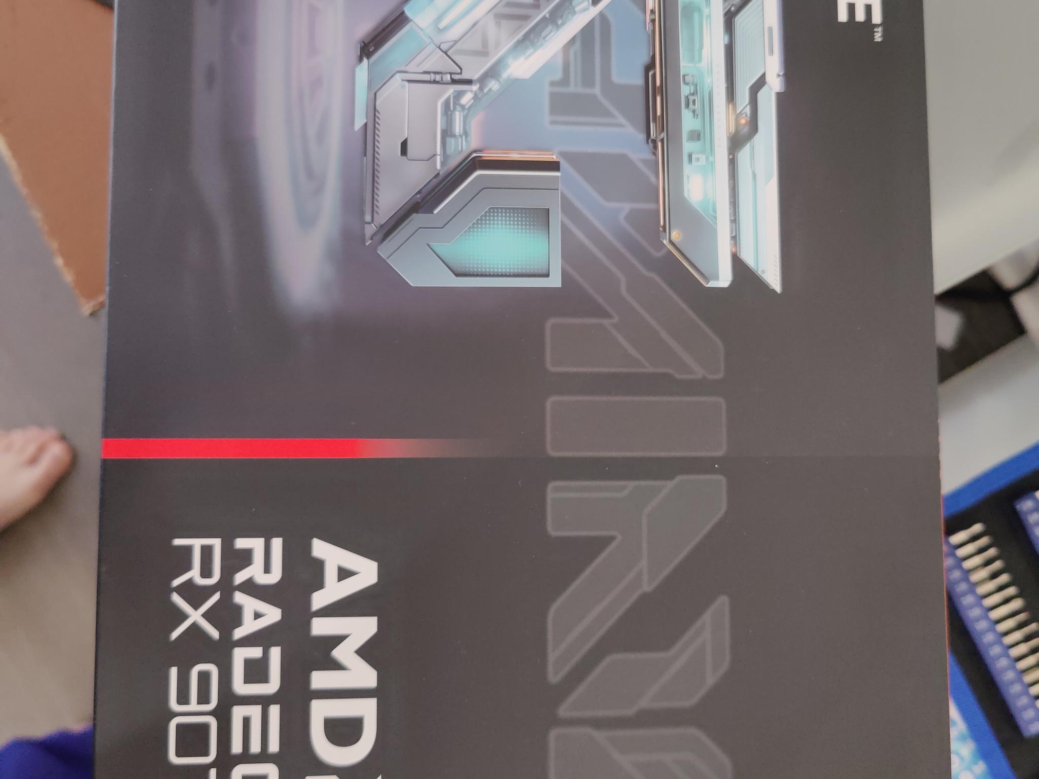 GIGABYTE RX 9070 XT GAMING OC 16G