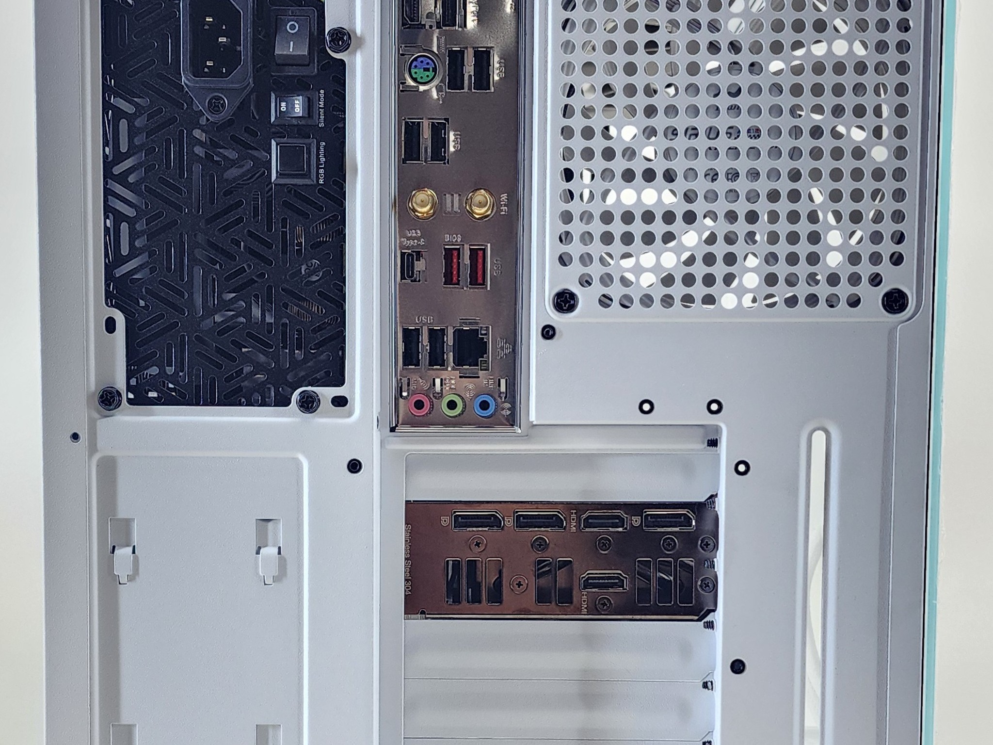 Gaming PC Ryzen 7 7800X3D 32GB RAM 1TB SSD RTX 4070 Ti 12GB Win11 PC