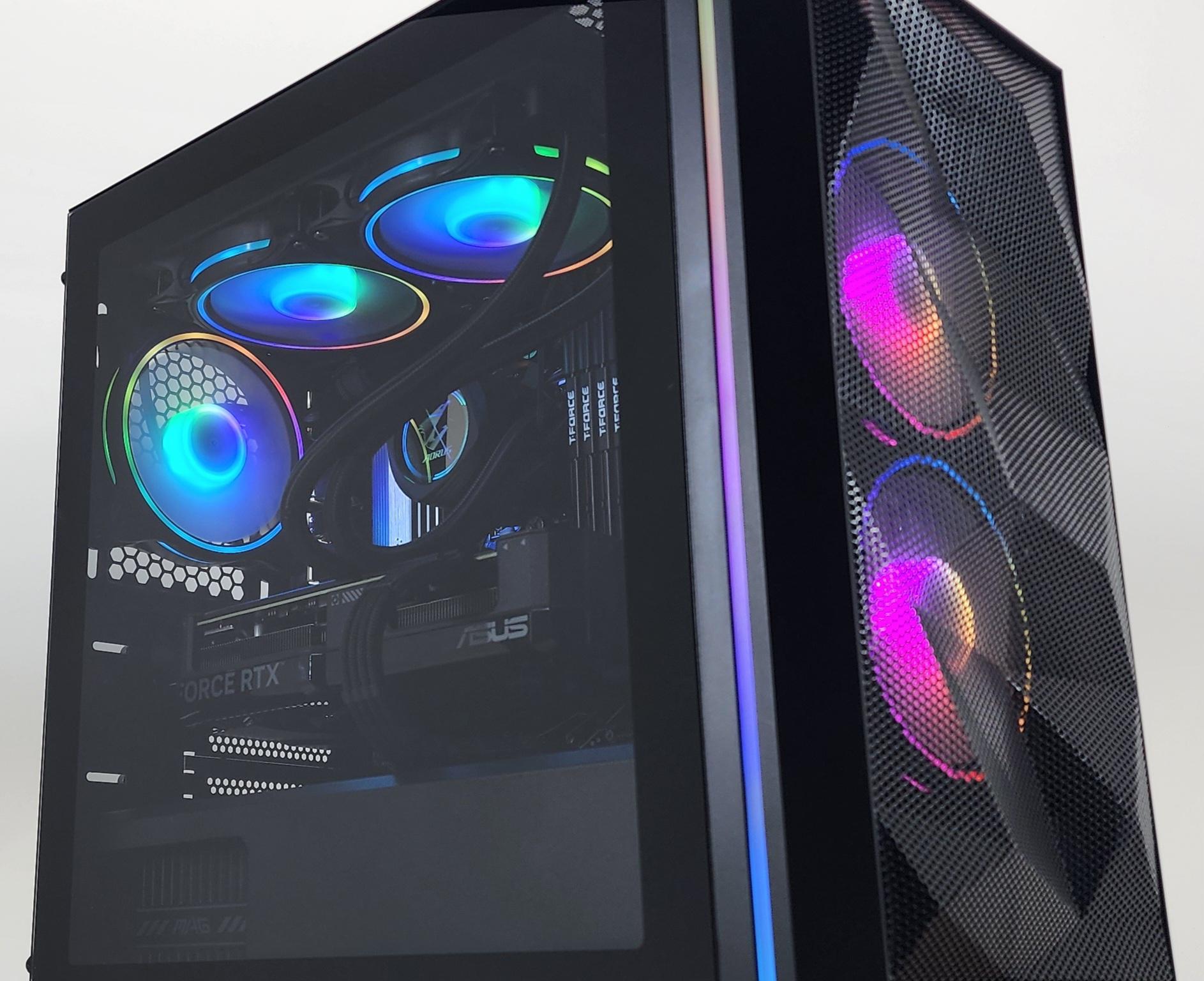 Gaming PC Ryzen 7 7700 32GB RAM 1TB SSD RTX 4070 12GB Windows 11 PC