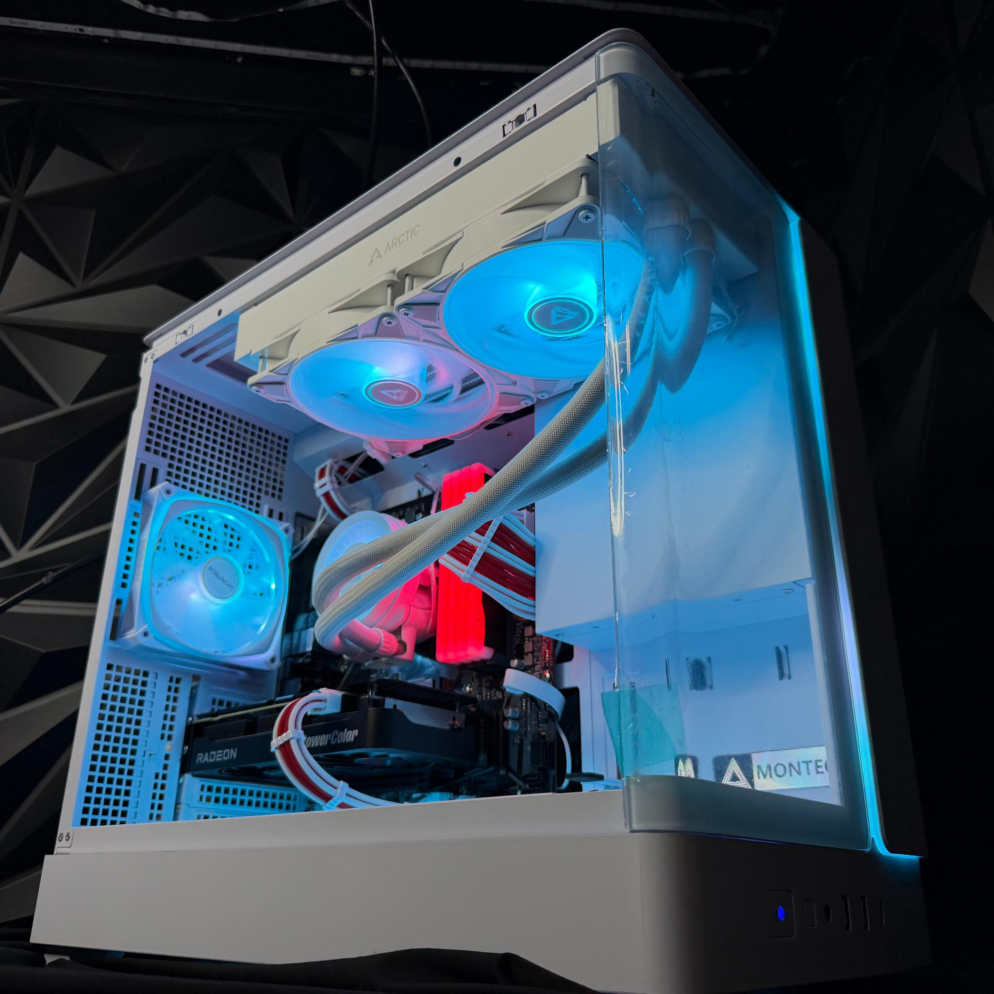 🩸❄️ BLOOD ICE ❄️🩸Ryzen 5 5600X3D| RX 9060XT 16 GB | 32 GB DDR4| 1.25 TB NVMe|750W Gold PSU
