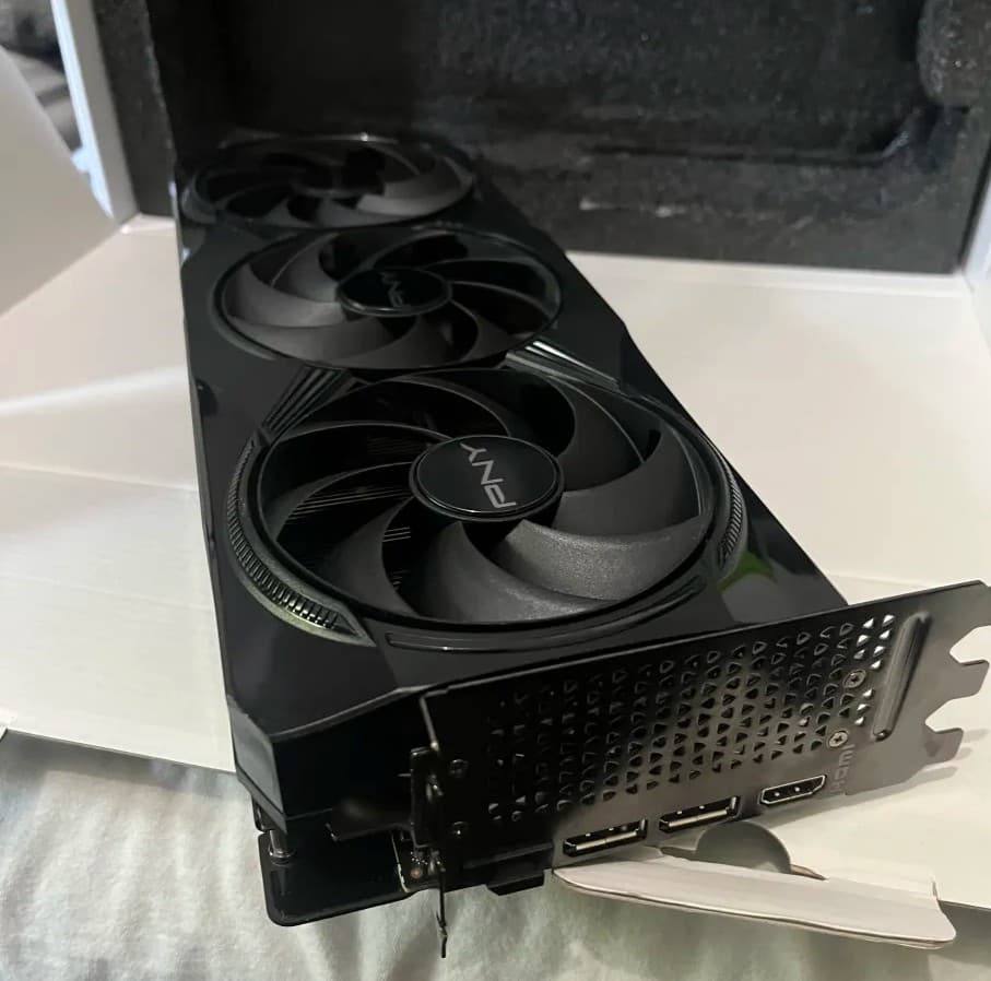 RTX 5080 PNY OC (Used, Like-new)
