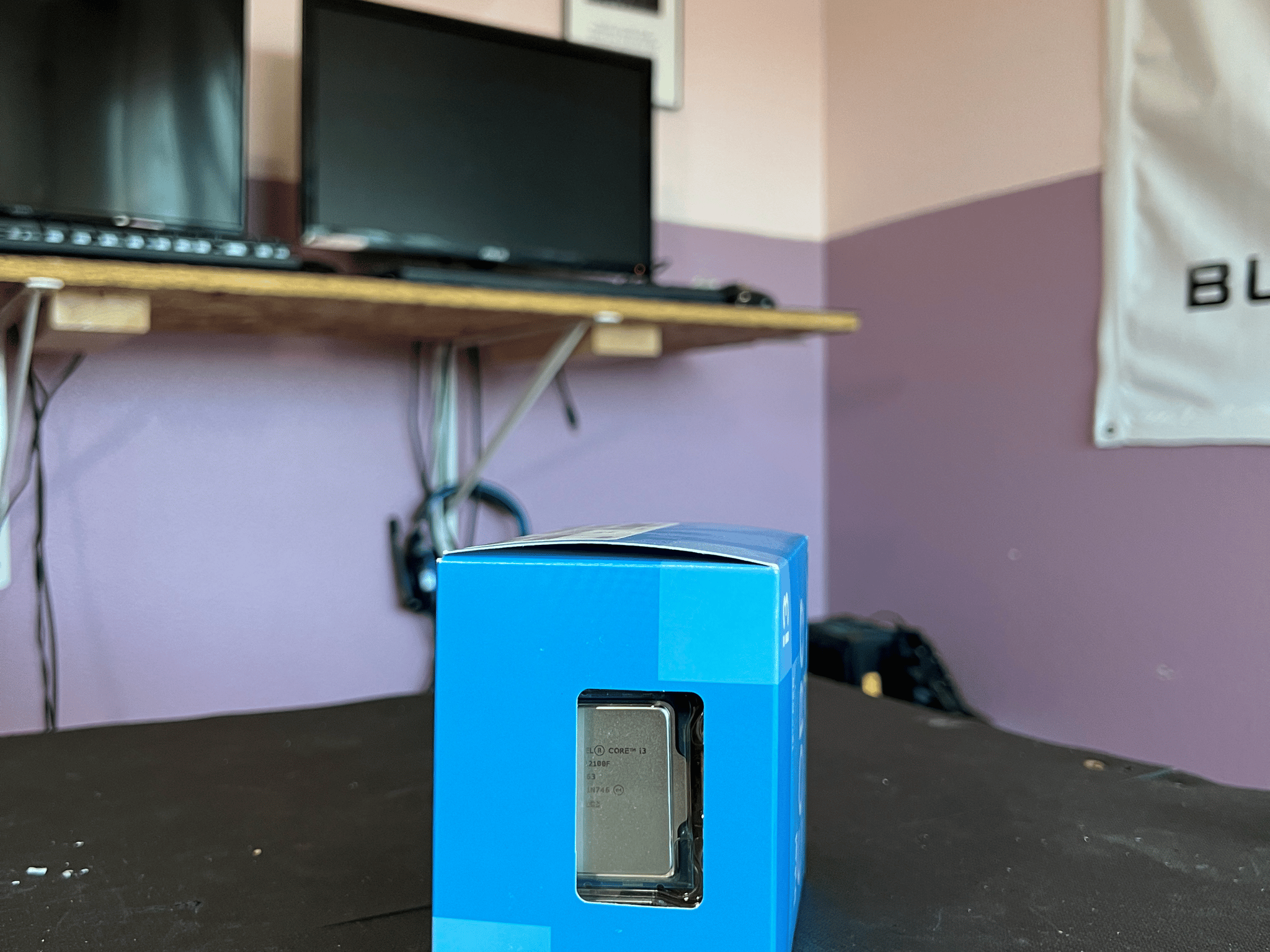 BNIB Intel Core i3-12100F