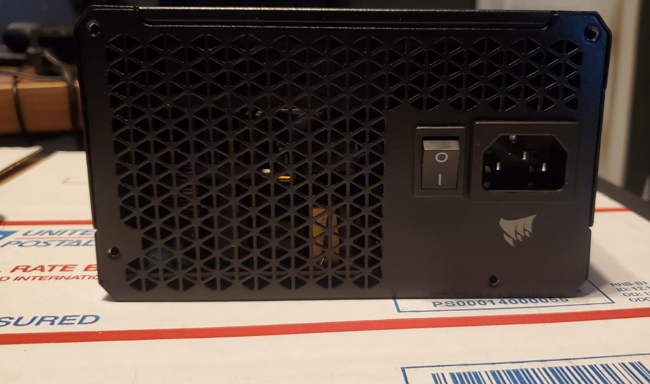 CORSAIR RM650 80 PLUS GOLD 65O WATT FULLY MODULAR ATX POWER SUPPLY - BLACK