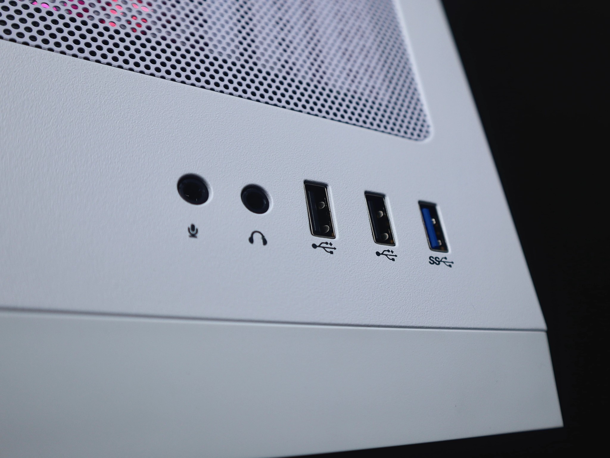 💗🤍💗 Gaming PC | RTX 3070 // Intel i5-11400F // 32GB DDR4 // 1TB NVMe