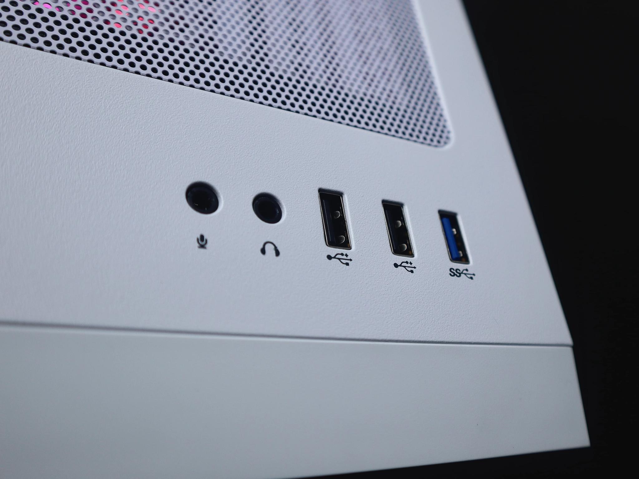 💗🤍💗 Gaming PC | RTX 3070 // Intel i5-11400F // 32GB DDR4 // 1TB NVMe