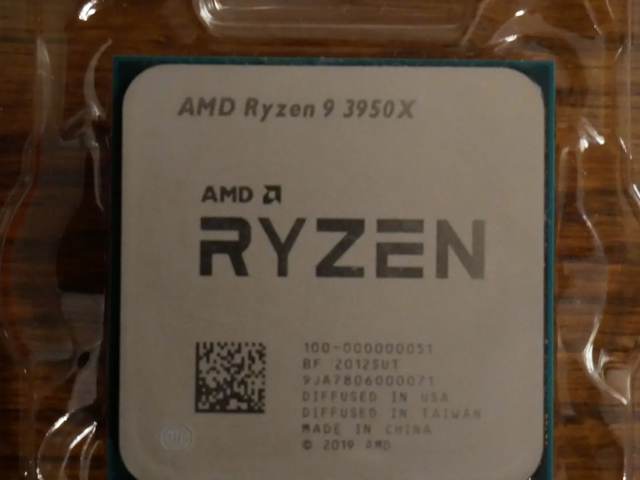 AMD Ryzen 9 3950X 3.5GHz 16-Core (100-100000051WOF) Processor