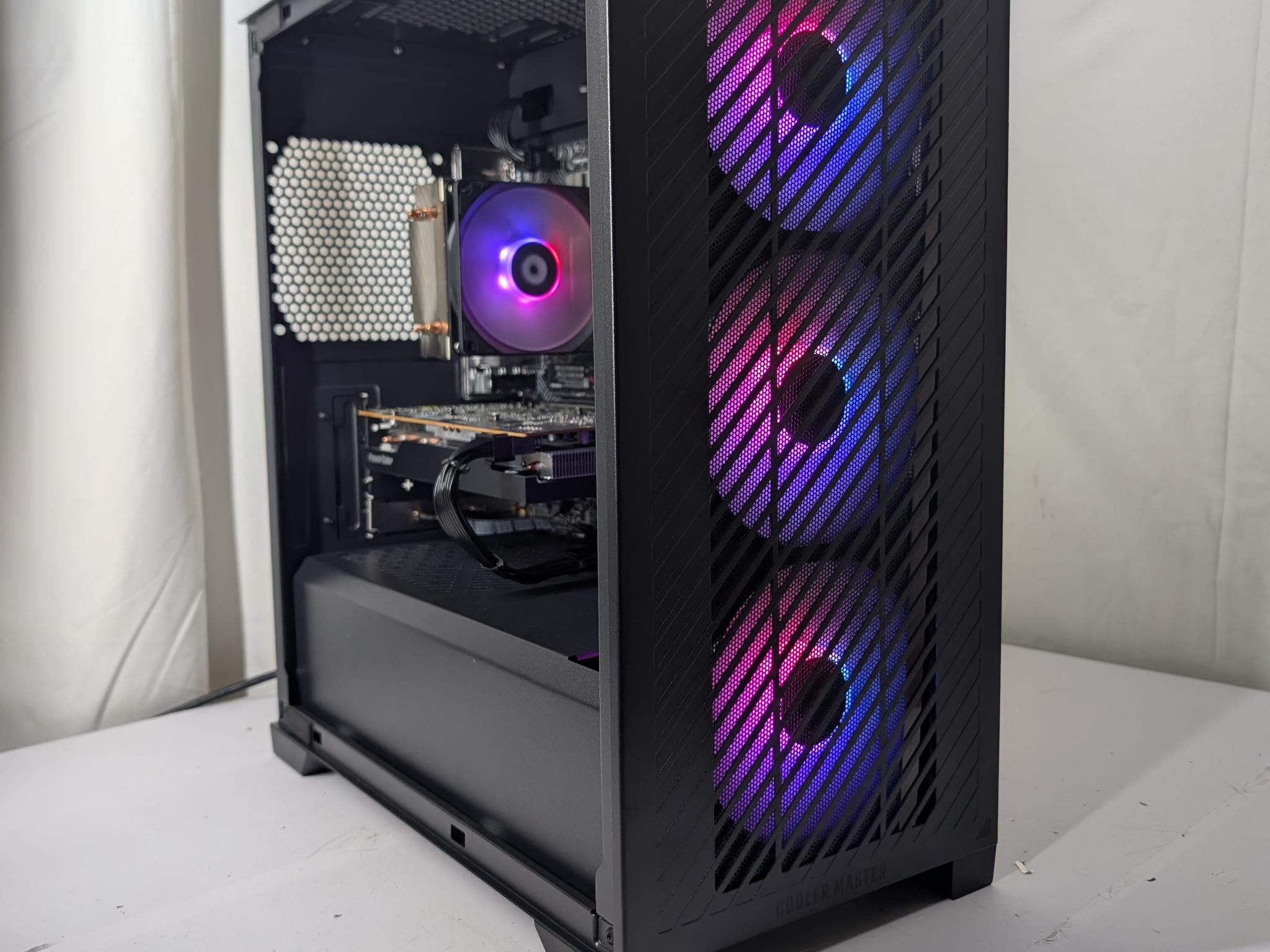 Rx 6600 | i3 12100f | 16GB DDR4 | 1TB NVME