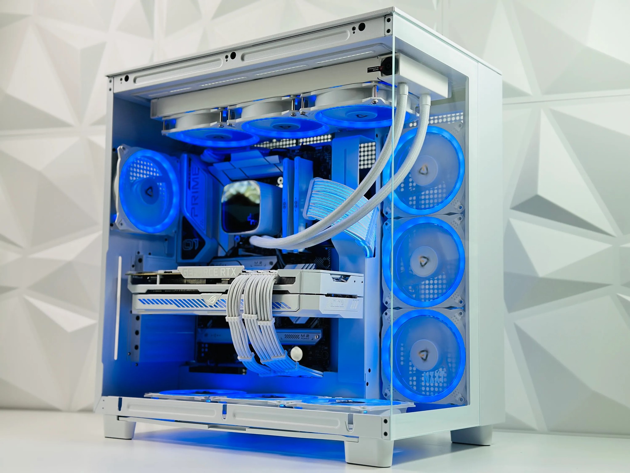 ⚡Extreme Liquid cooled Gaming PC🔨Nvidia RTX 3090 24GB🔨Intel i9 12900K 16 Core🔨32GB DDR5 🔨4TB NVME