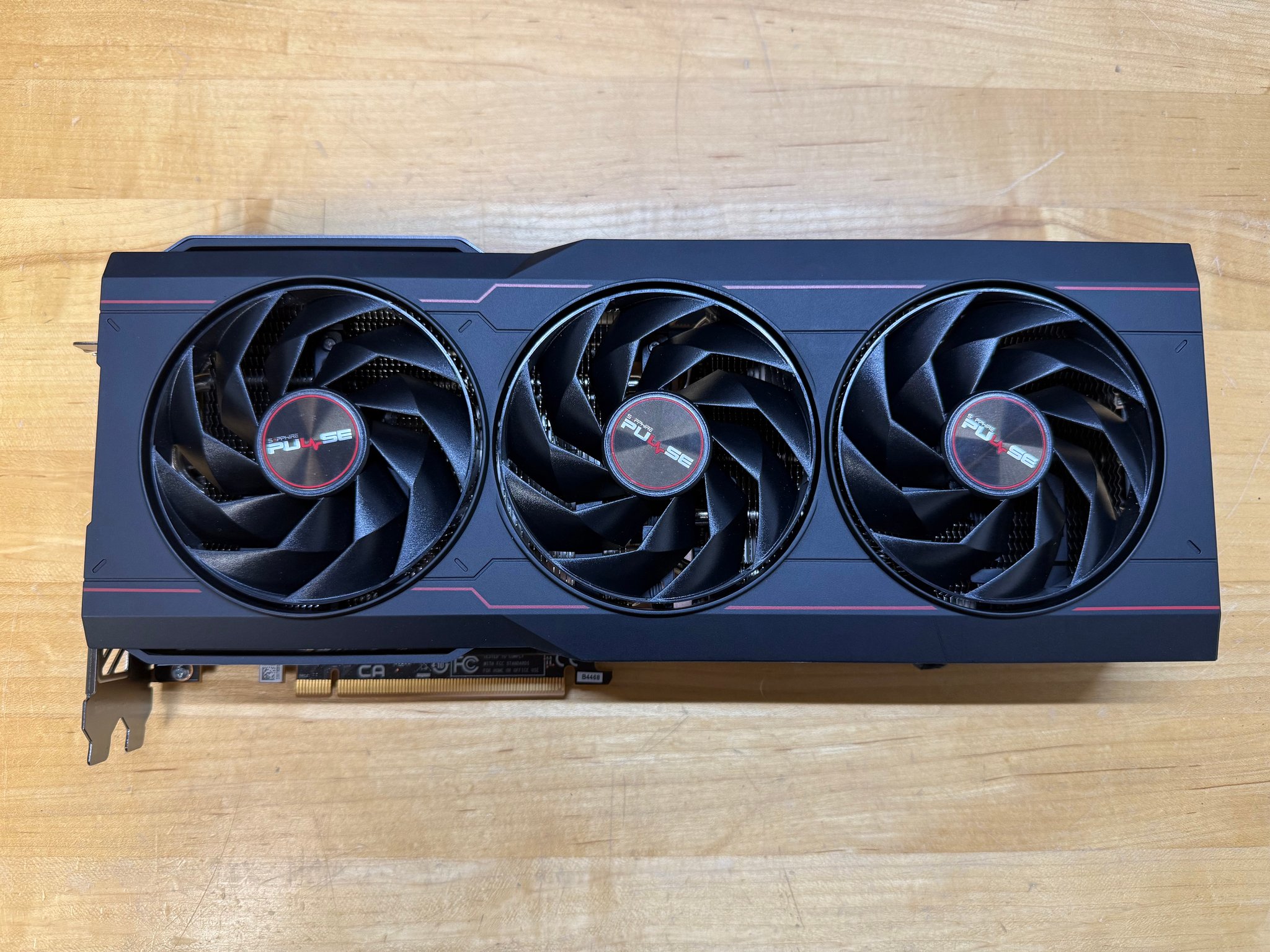 Sapphire PULSE Radeon RX 7900 XTX