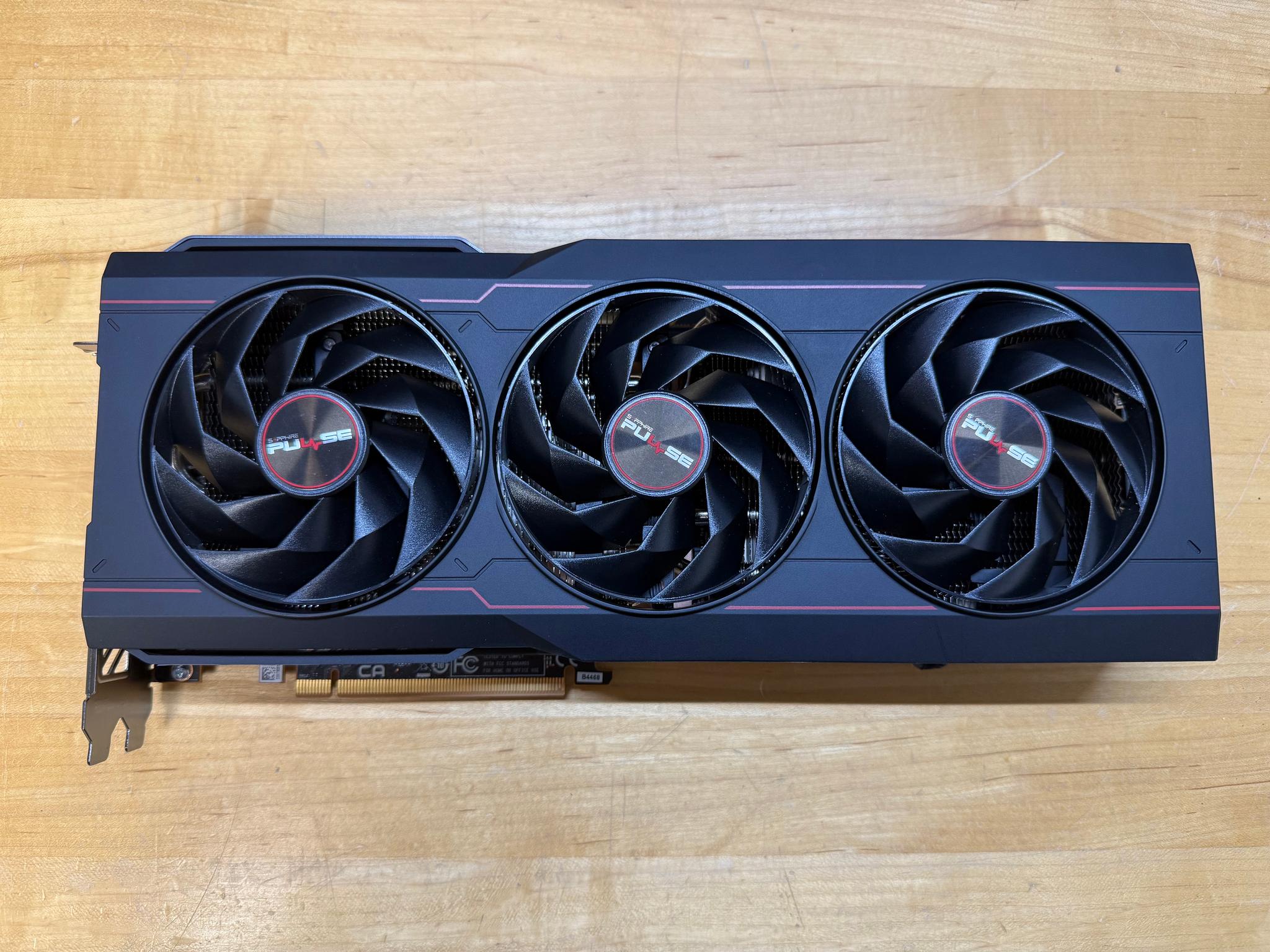 Sapphire PULSE Radeon RX 7900 XTX