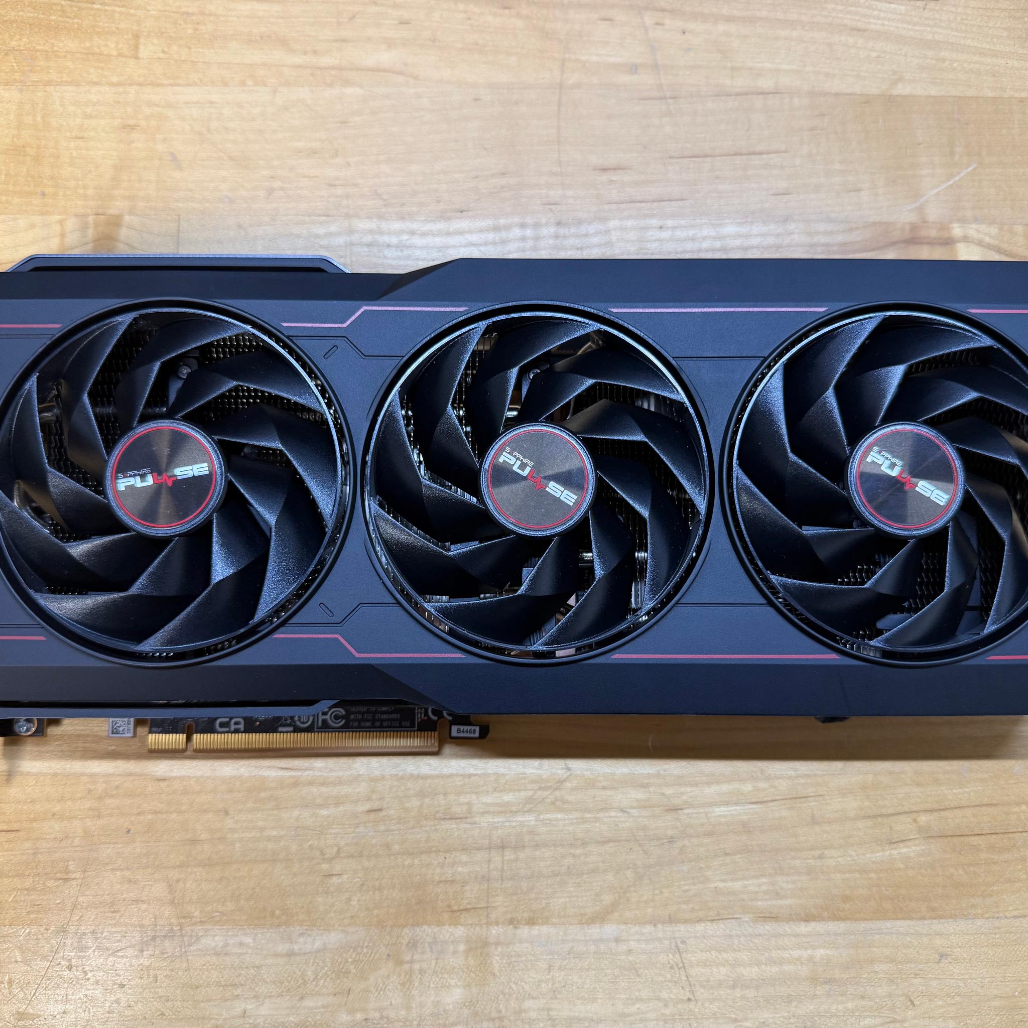 Sapphire PULSE Radeon RX 7900 XTX