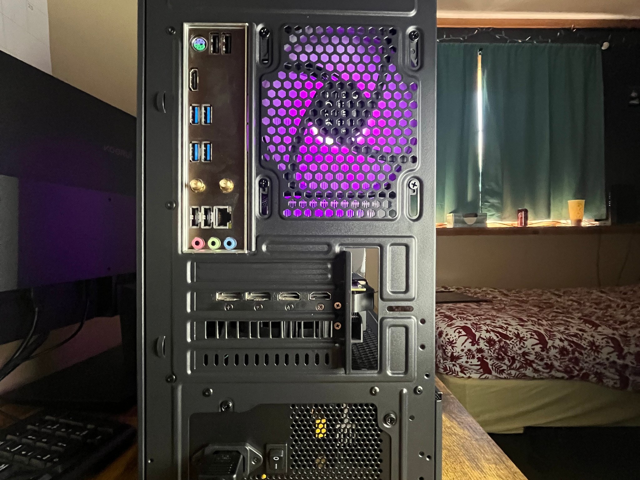 Distant Twilight Gaming PC✨GTX 1660S✨AMD Ryzen 5 2600X✨16gb DDR4✨512GB NVME SSD