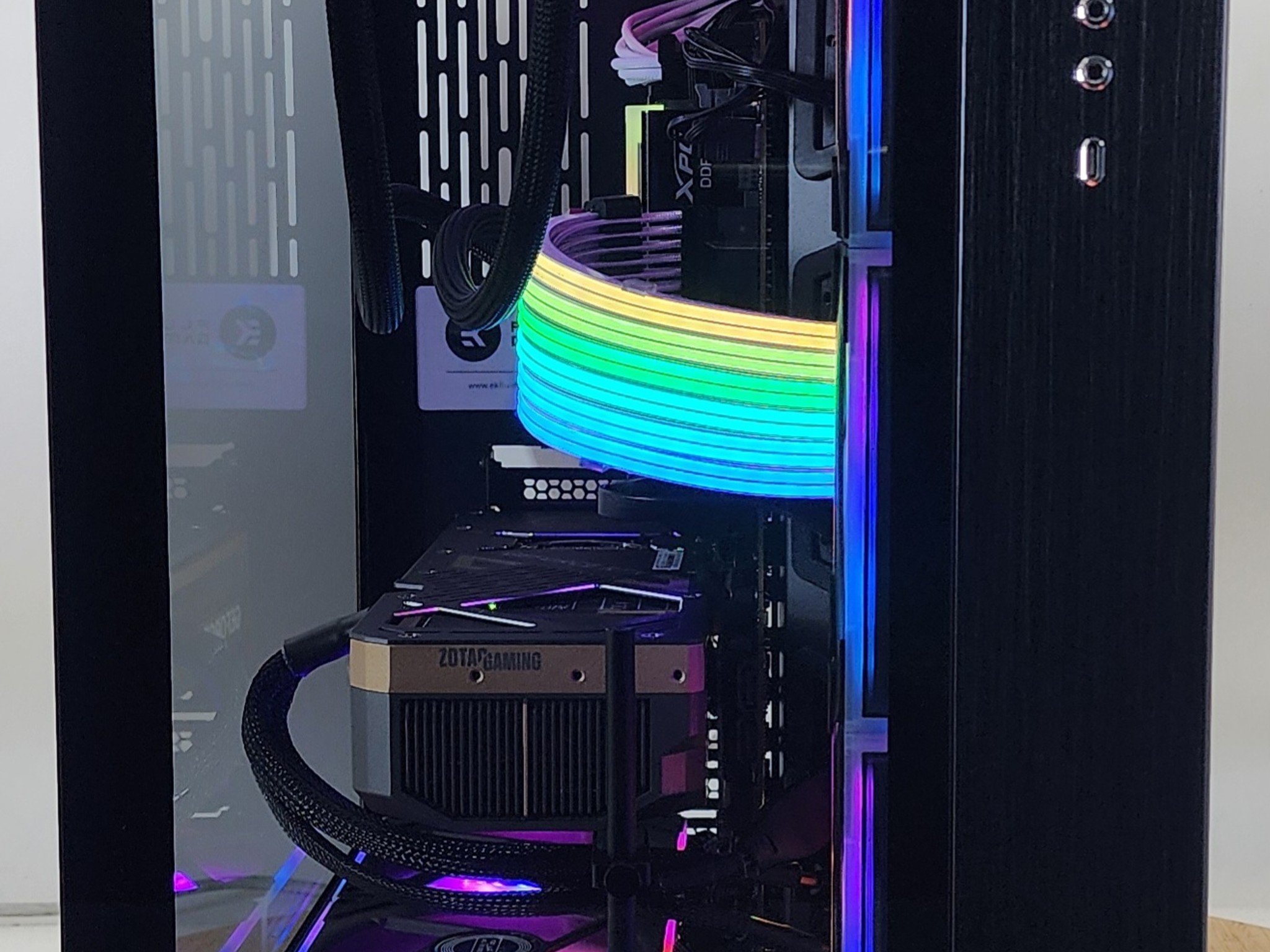 Gaming PC Ryzen 7 9800X3D 32GB RAM 2TB SSD RTX 5080 16GB Windows 11 Computer