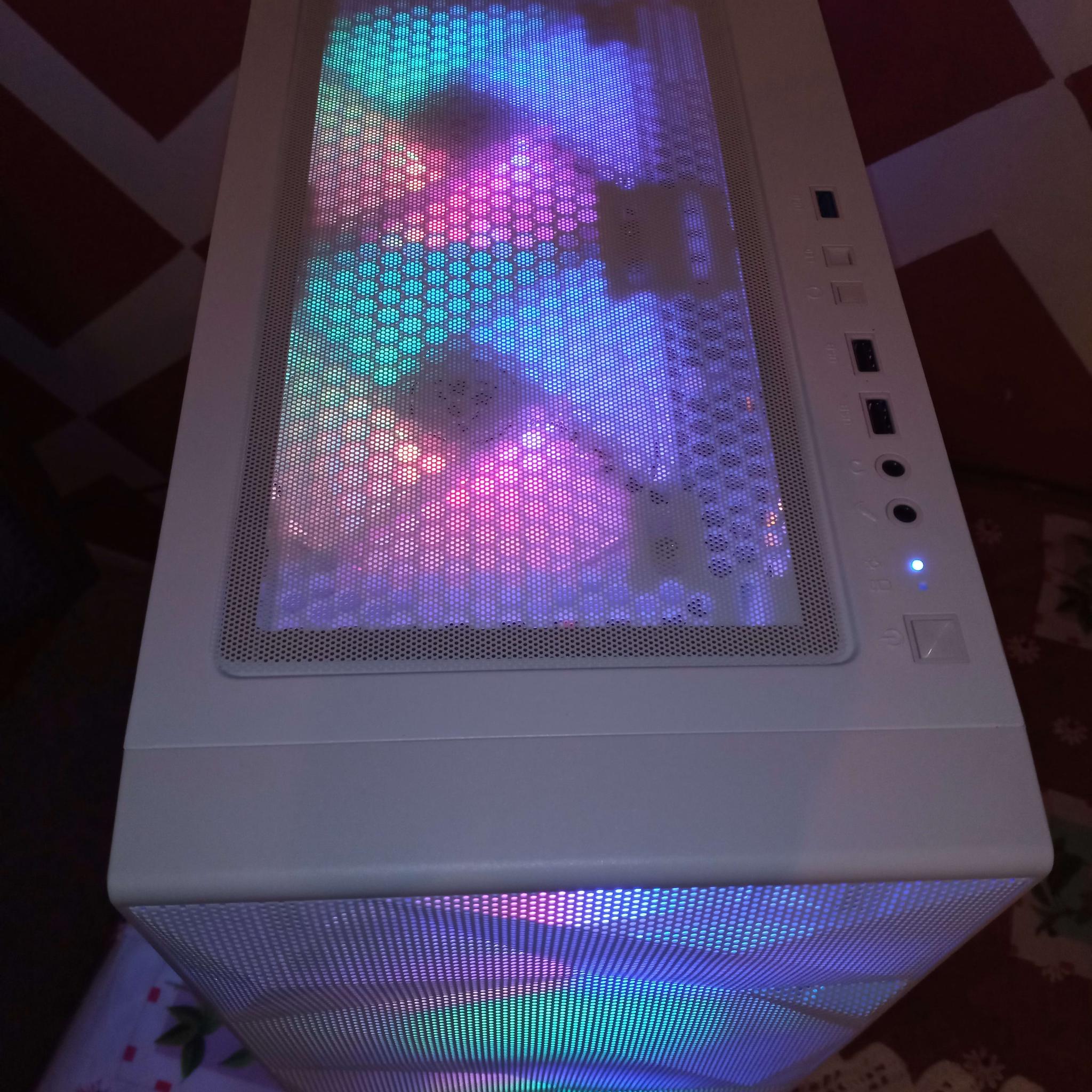 PIXIE✨| i7-9700F & GTX 1080| 32gb DDR4 + 1.2TB SSD Gaming/Streaming PC