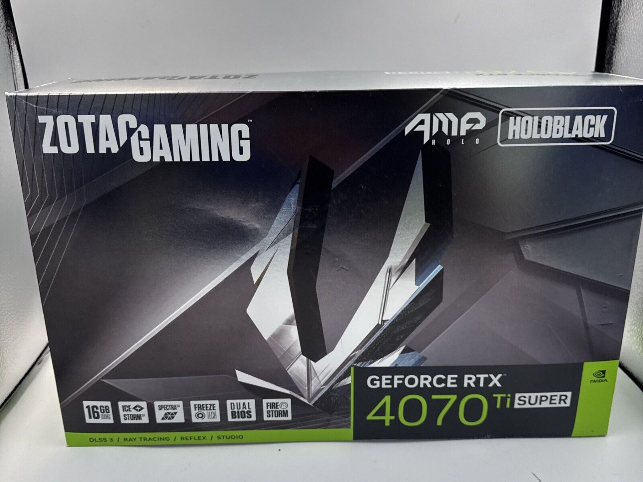 ZOTAC GAMING GeForce RTX 4070 Ti SUPER AMP Holo DLSS 3 16GB GDDR6X