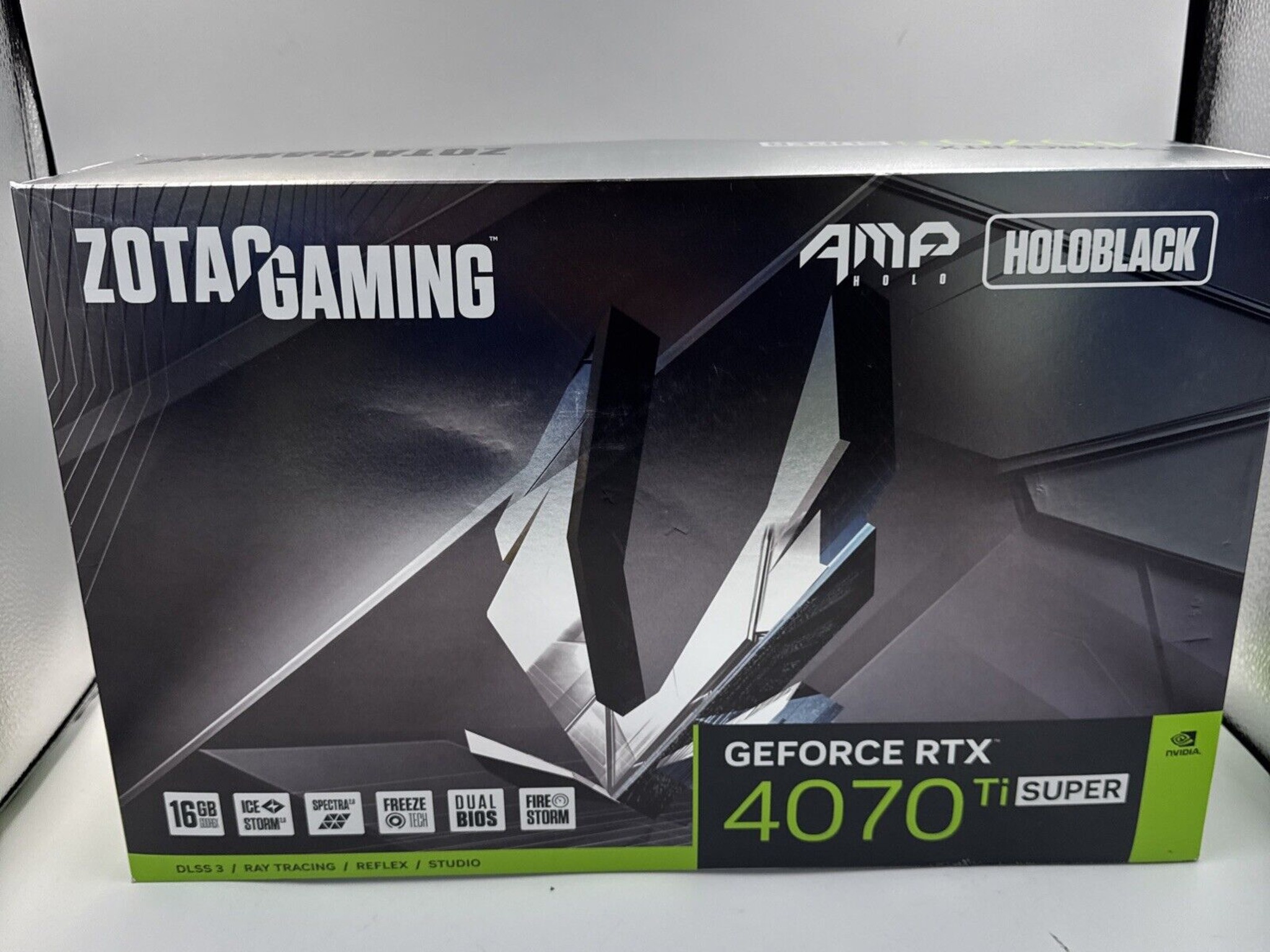 ZOTAC GAMING GeForce RTX 4070 Ti SUPER AMP Holo DLSS 3 16GB GDDR6X