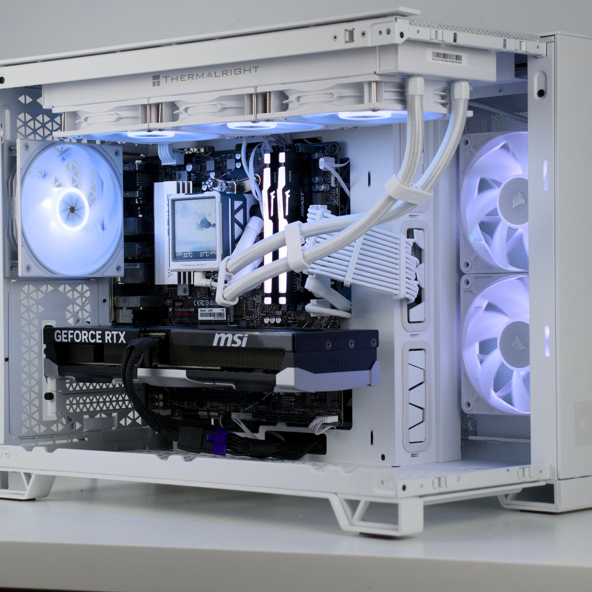 ☁️ Clean White PC | RTX 5070 12GB, Ryzen 5 7600X, 32GB DDR5, 1TB NVMe, LCD AIO | Gaming PC ☁️