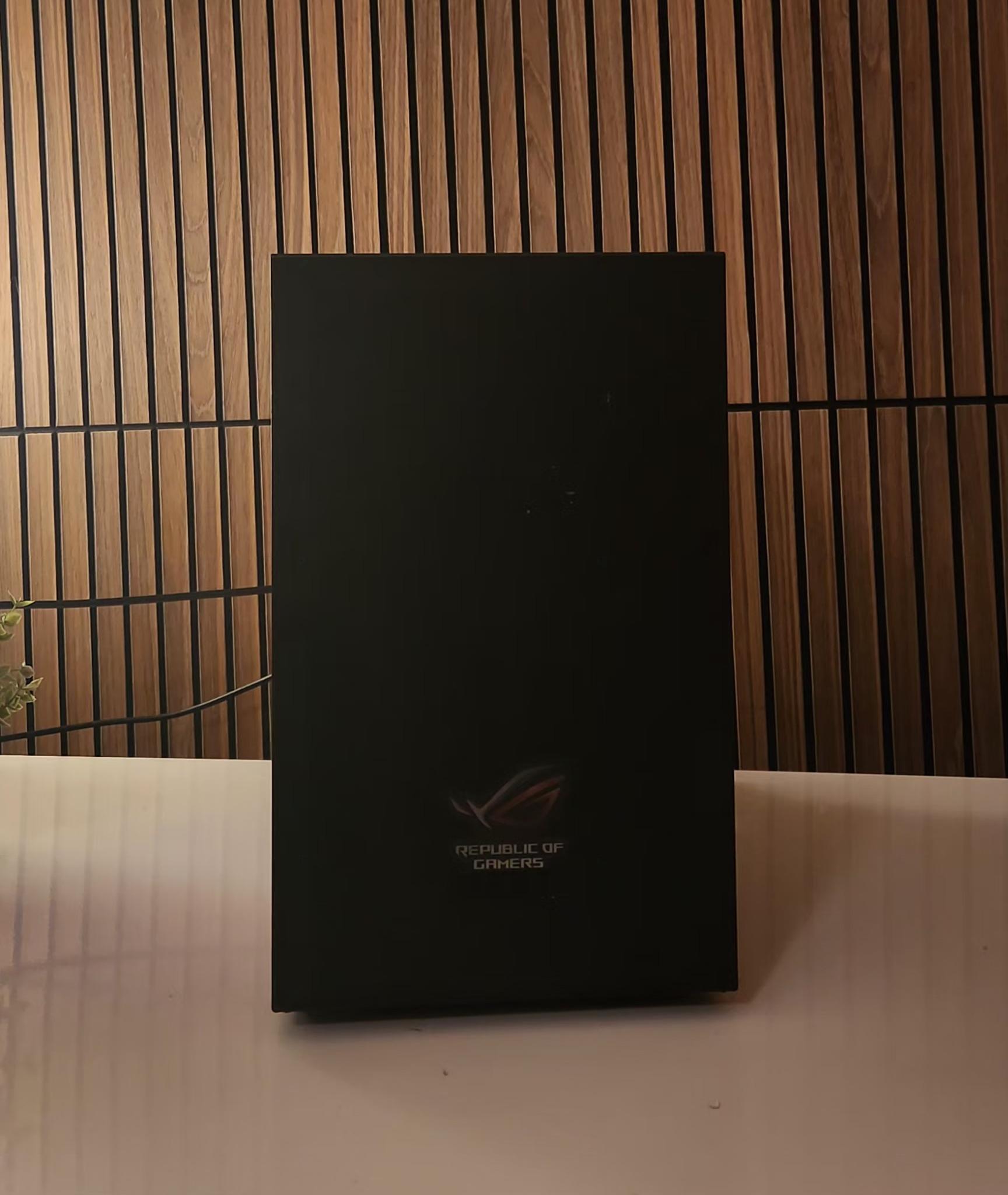 RED/Black Gaming PC | RTX 2070 | i7-8700K | 32GB RAM | 512GB NVMe | WiFi | Mini-ITX | WIN11/BT