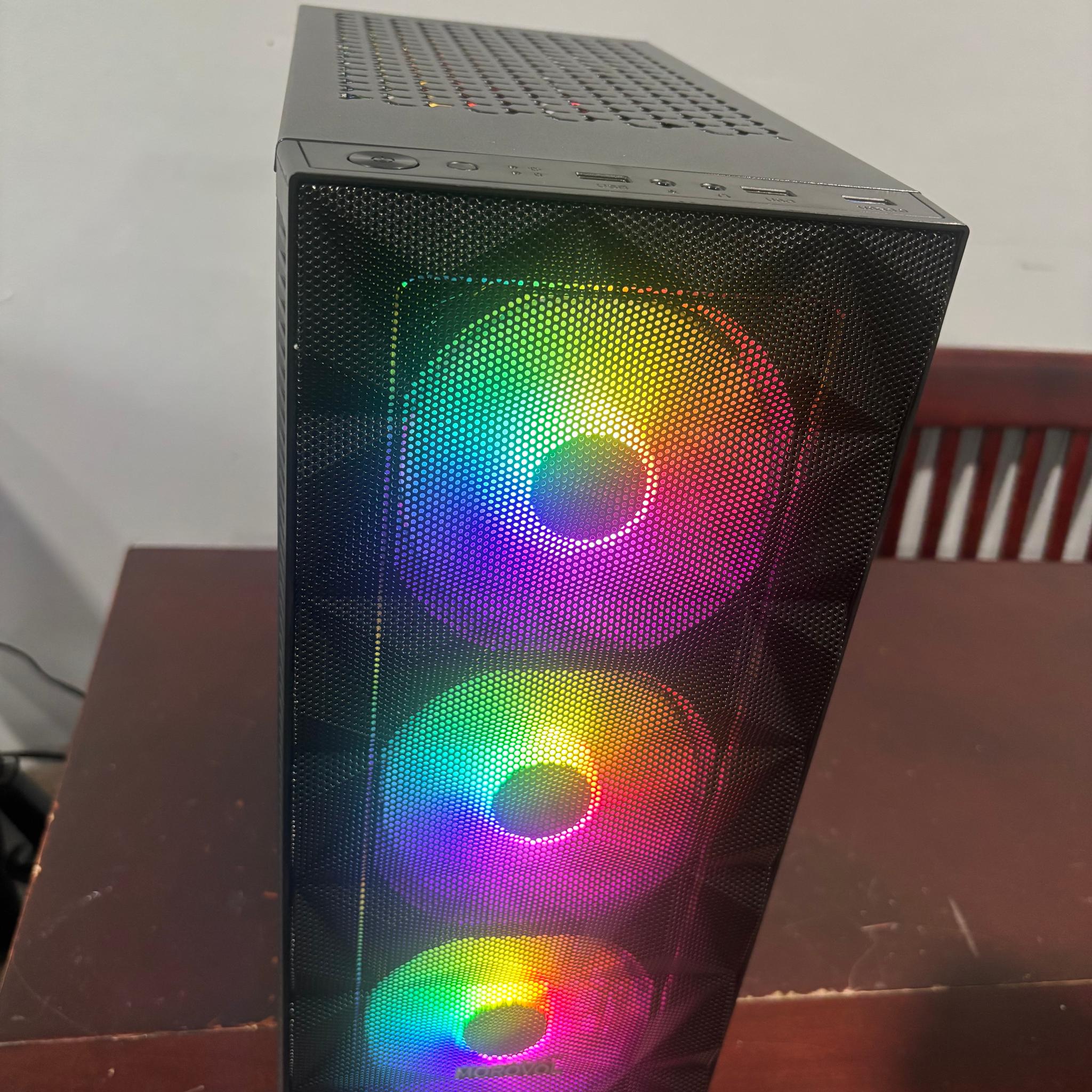 Ryzen 5 2600 - GTX 1660 - 512gb 2.5ssd - 16gb ddr4 - win 10