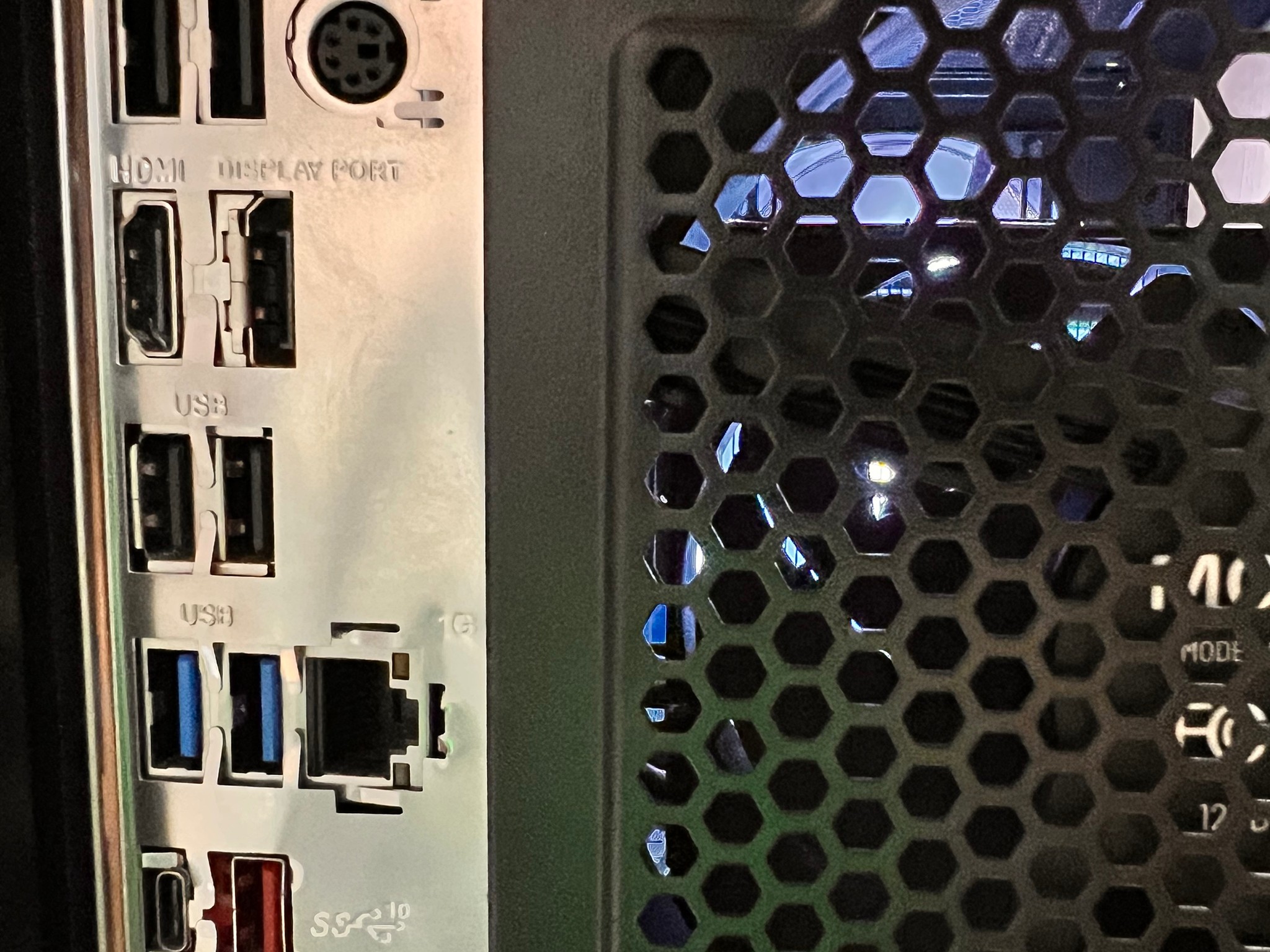 The Matrix 1080p lite 1440p 5600x/MSI B550/32g ddrr4/4060/1 TB NVME