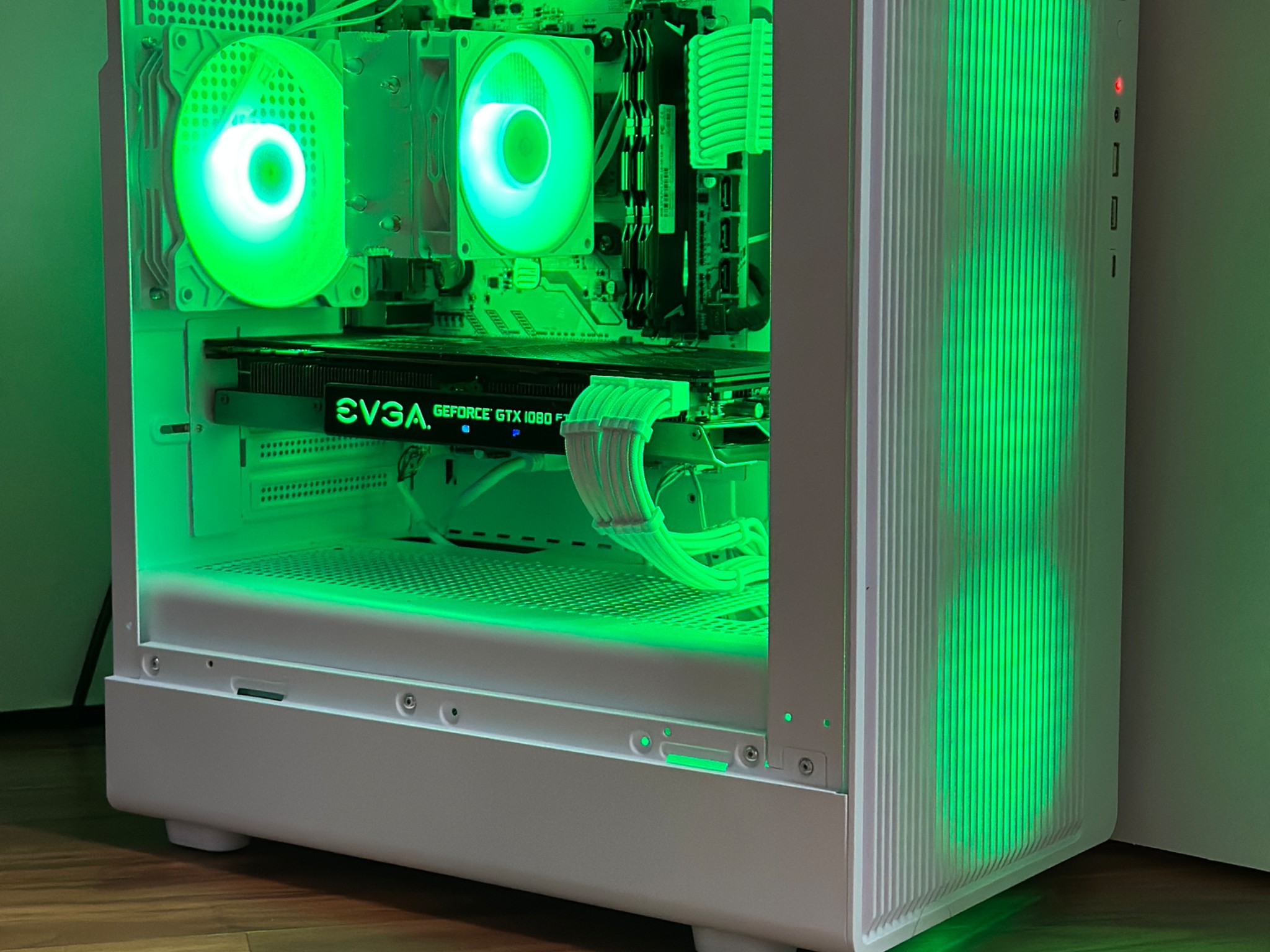 GTX 1080 | Ryzen 7 2700x | 16GB DDR4 | 1TB SSD | Win 11 | Office 2024 | WiFi + BT | Custom Gaming PC