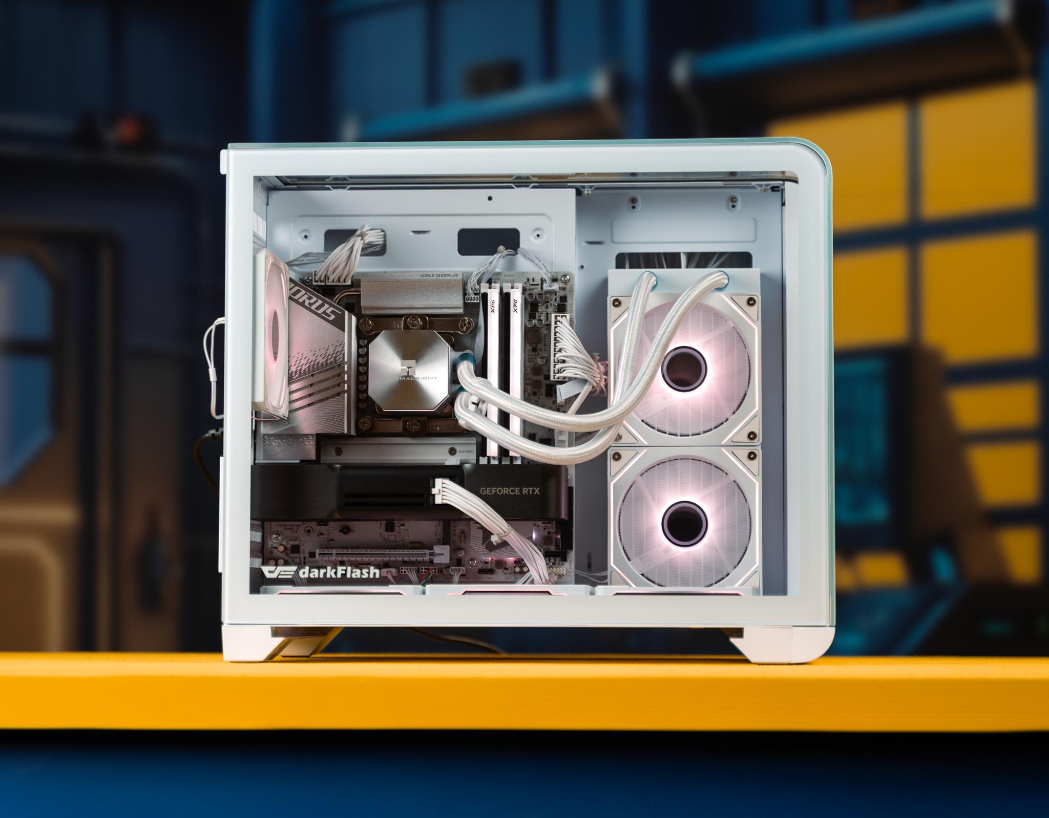 “Lucanyz” RTX 5070 i7 13700F 32GB DDR5 Windows 11 2TB 4K Workstation Gaming PC