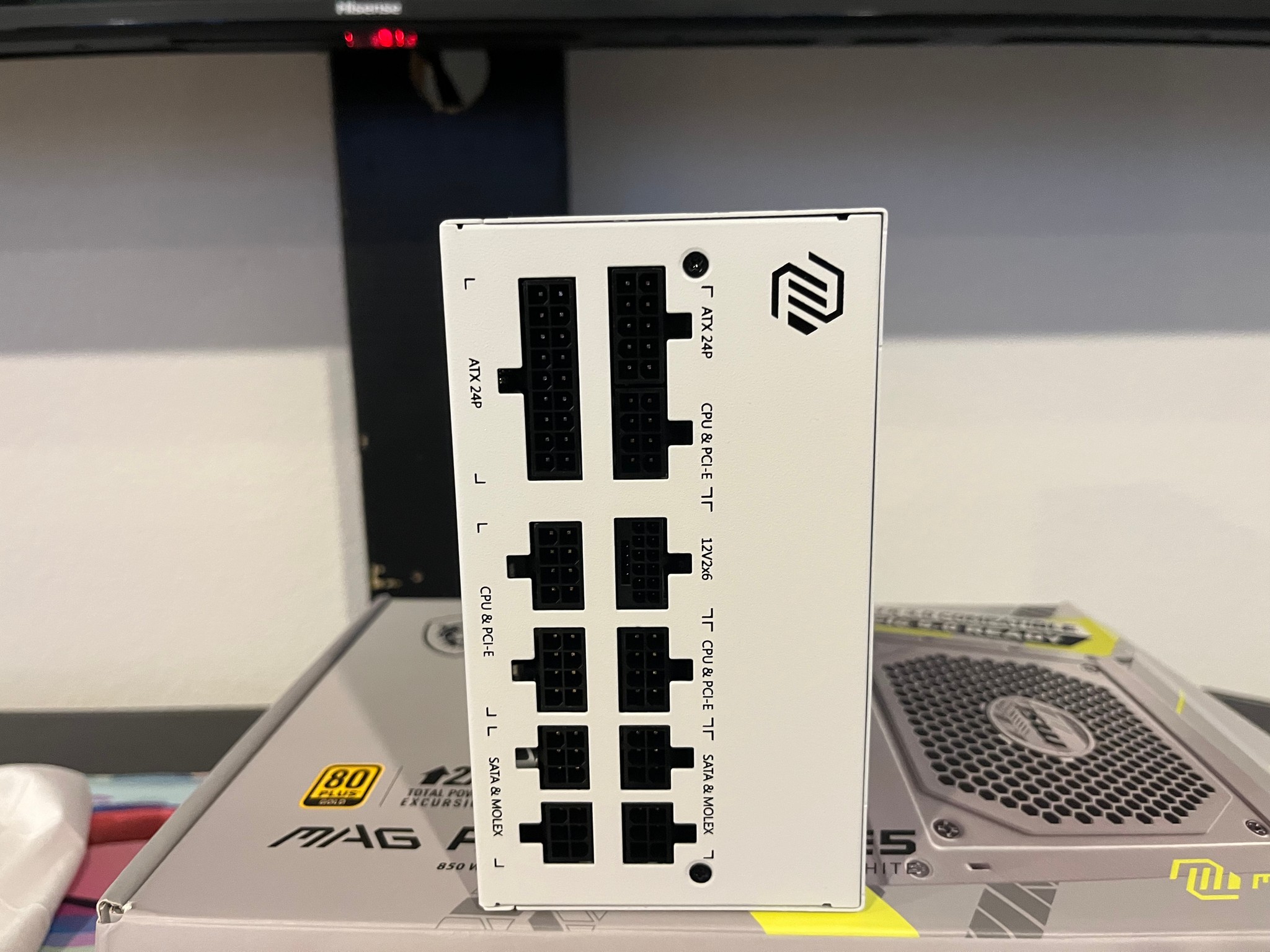 MSI MAG A850GL PCIE5 850 Watt PSU (Like New, Color: White)