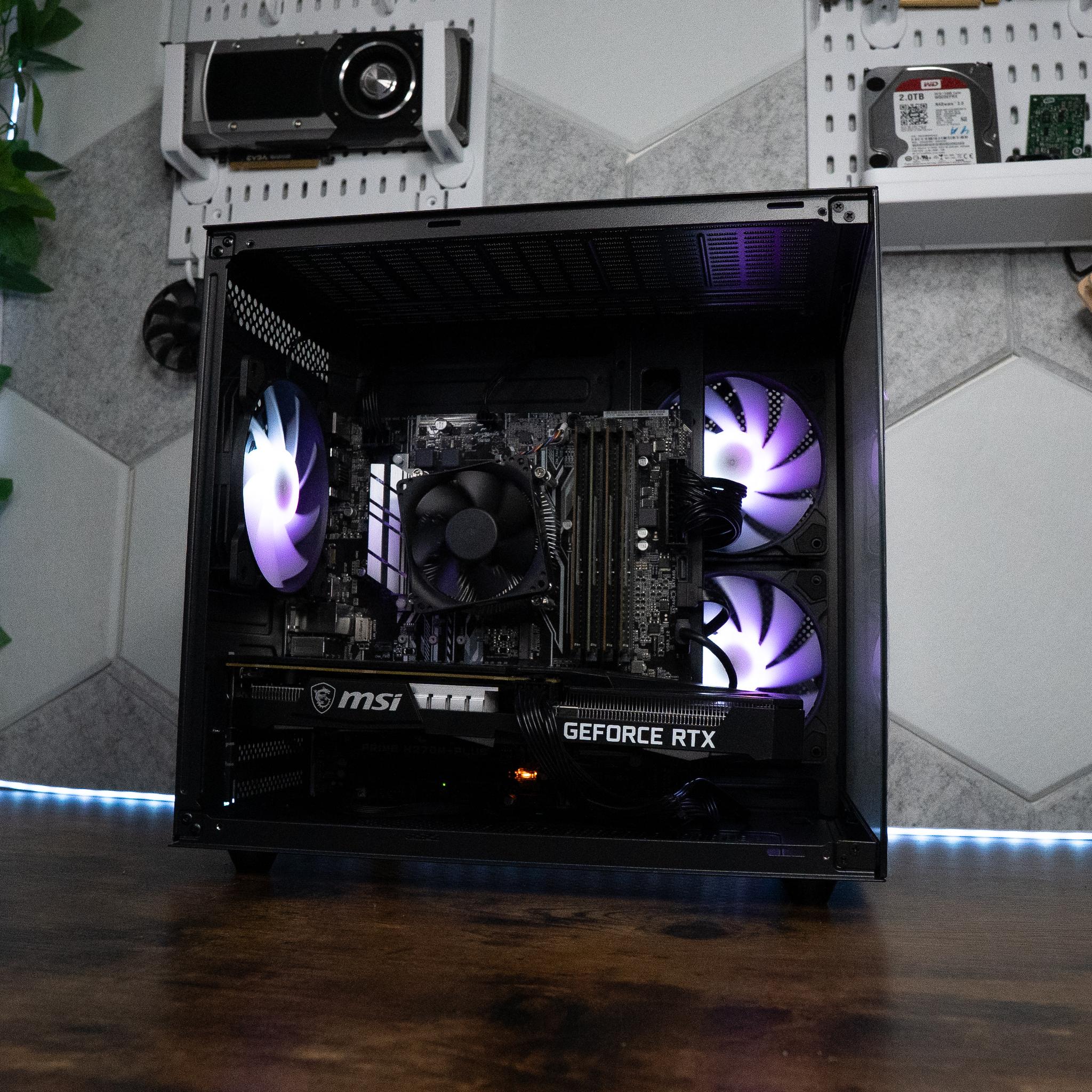 🌌🛰️ | MSI GAMING GeForce RTX 3060 12GB | INTEL i7 7700 | 32GB DDR4 RAM | 2TB SSD | Y2K Hero SILVER