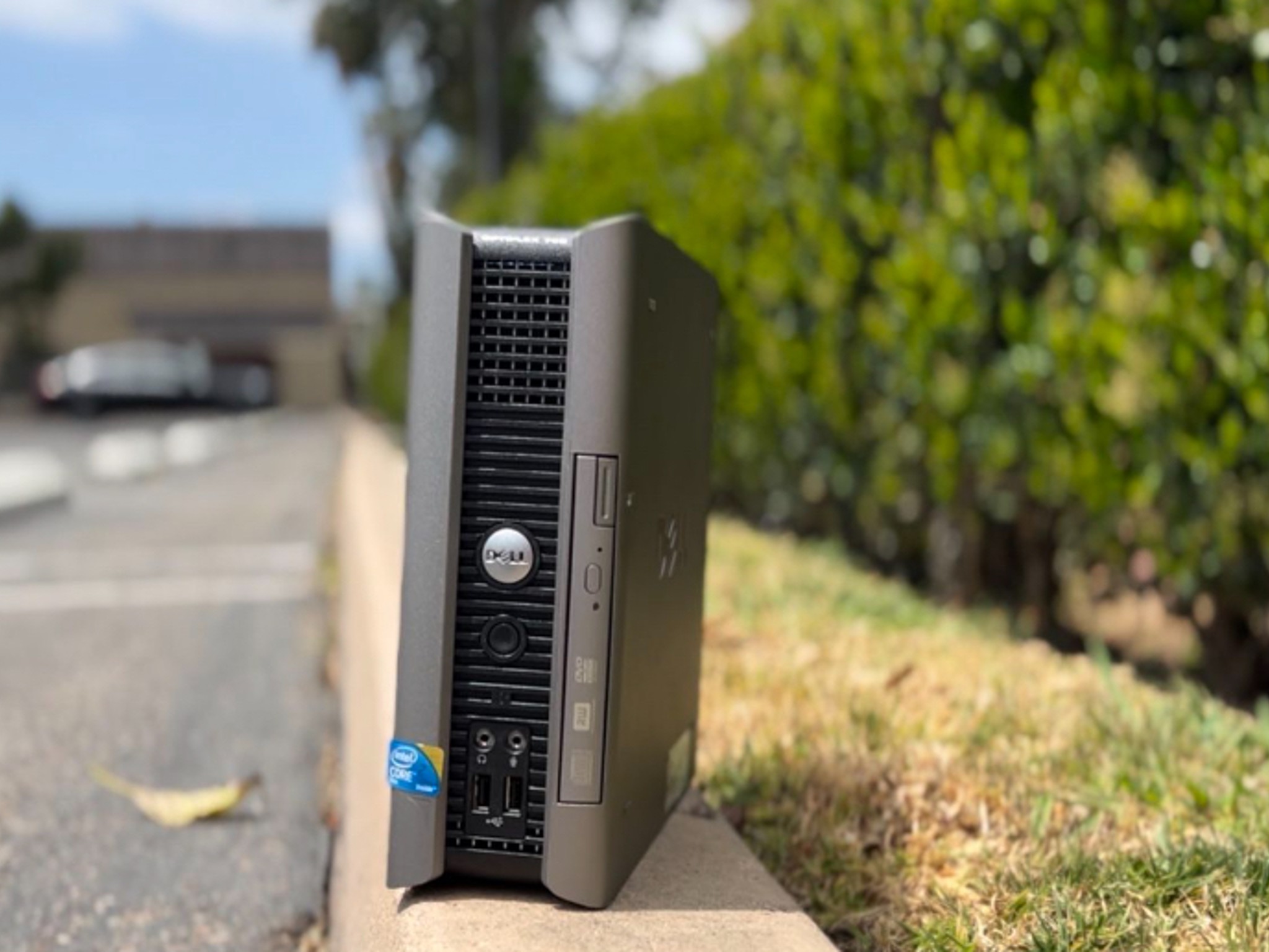 *brand new (open box) dell optiplex 760 from 2010 ultra small form factor