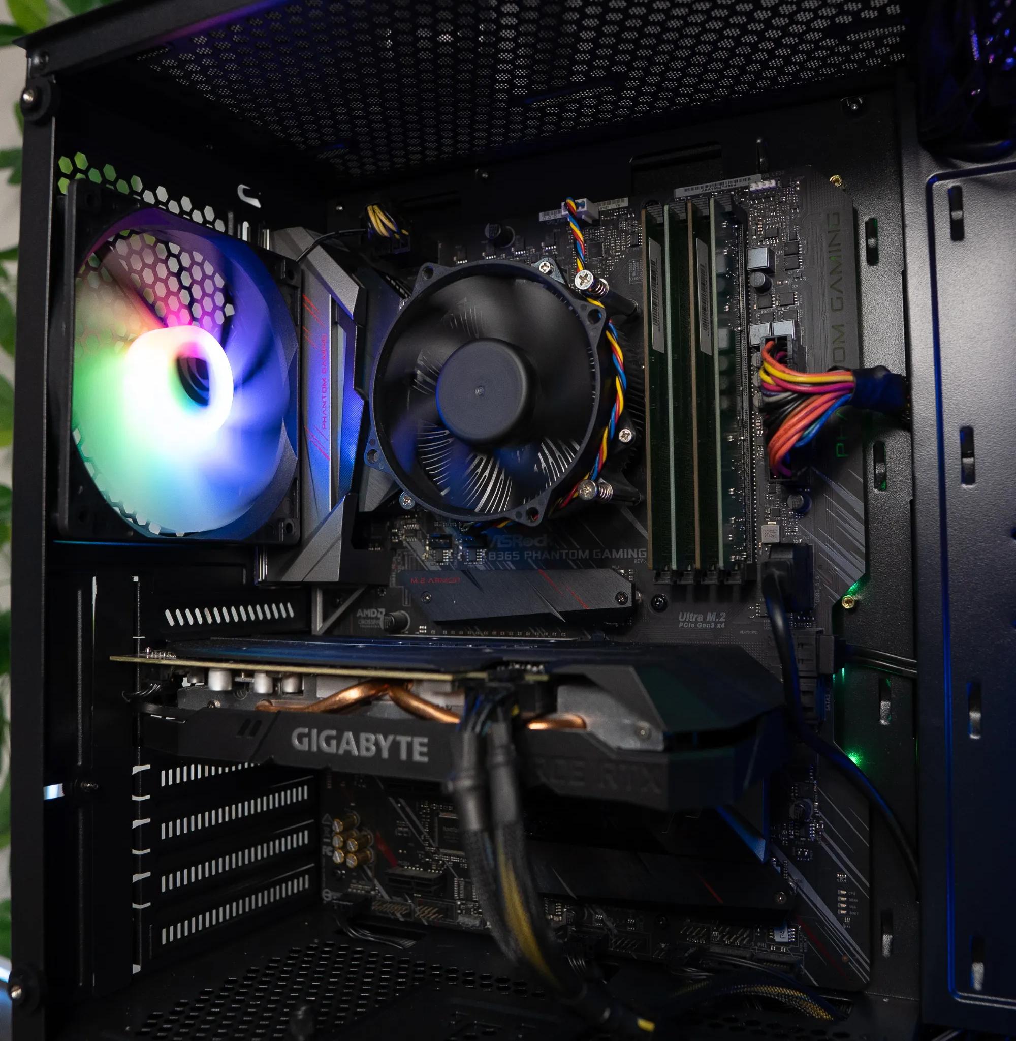 🍬🚀 | GIGABYTE RTX 2060 6GB | INTEL i7 8700 | 32GB DDR4 RAM | 1.25TB | Candy Rocket