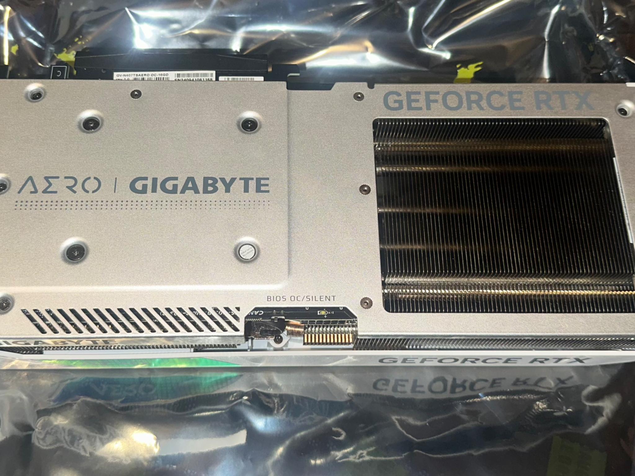 GIGABYTE Aero RTX 4070Ti Super