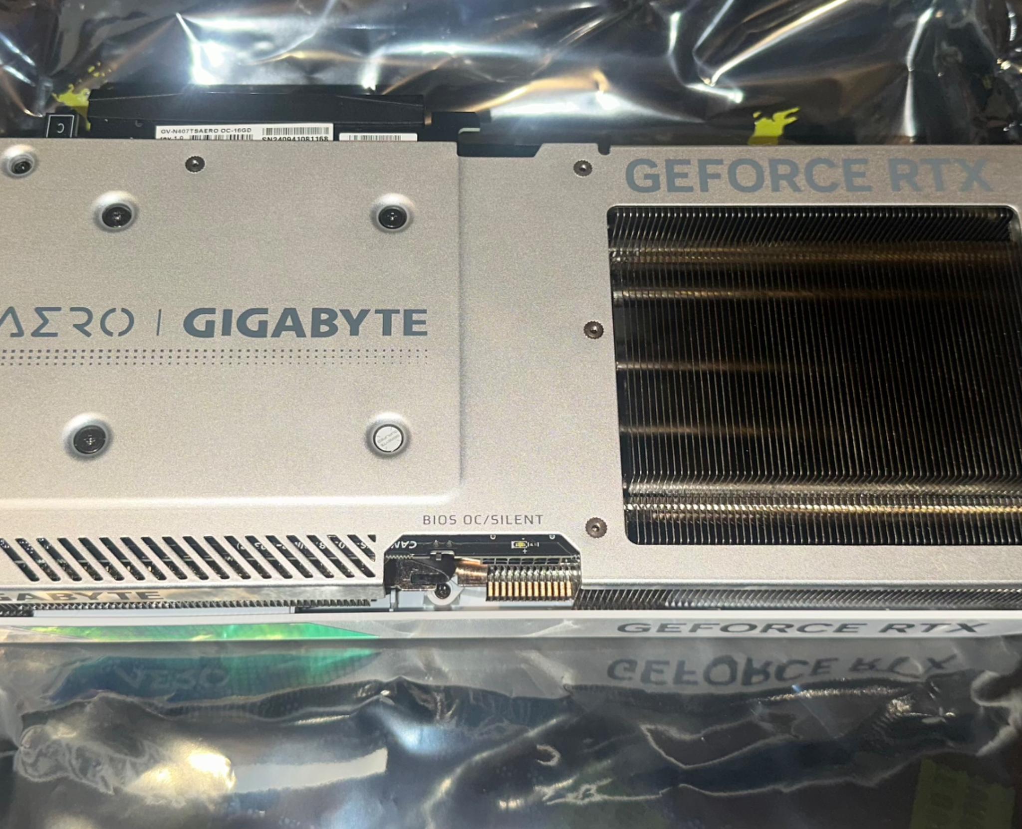 GIGABYTE Aero RTX 4070Ti Super