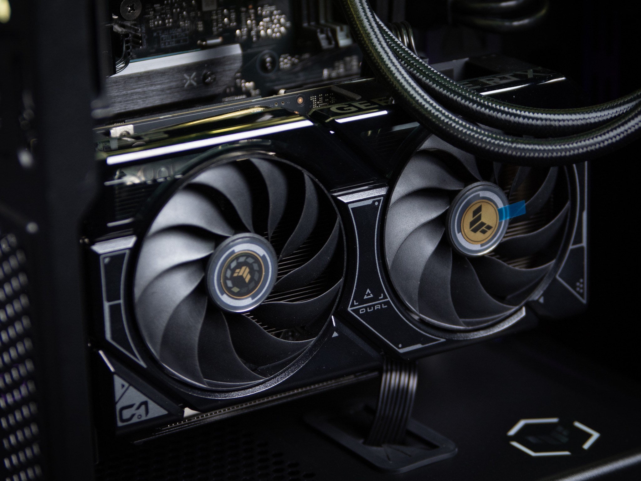 “Courser” RTX 4060 32GB Intel i5 12600k Windows 11 1TB Workstation Gaming PC