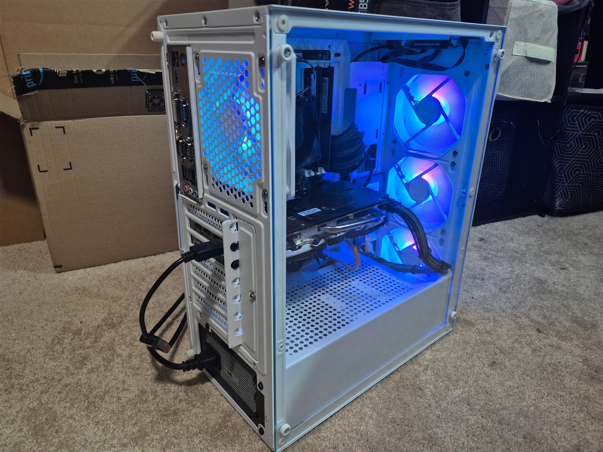 80 FPS Fortnite | 180 Day Warranty | i5 4570, 16GB RAM, 480GB SSD, RX 470 4GB, RGB, Win10