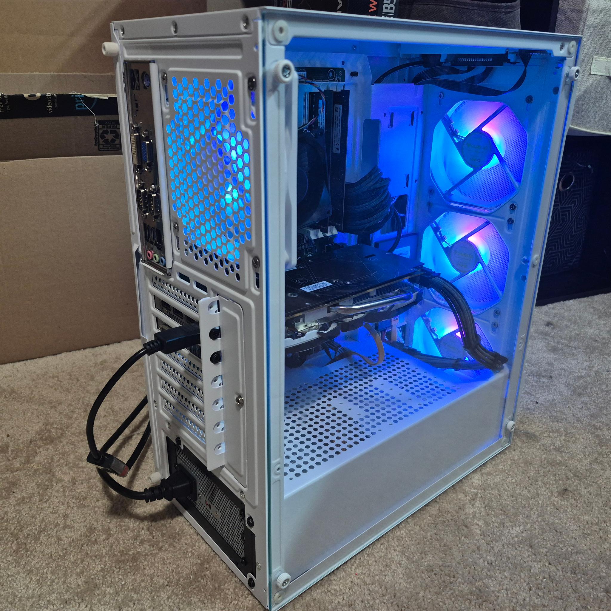 80 FPS Fortnite | 180 Day Warranty | i5 4570, 16GB RAM, 480GB SSD, RX 470 4GB, RGB, Win10