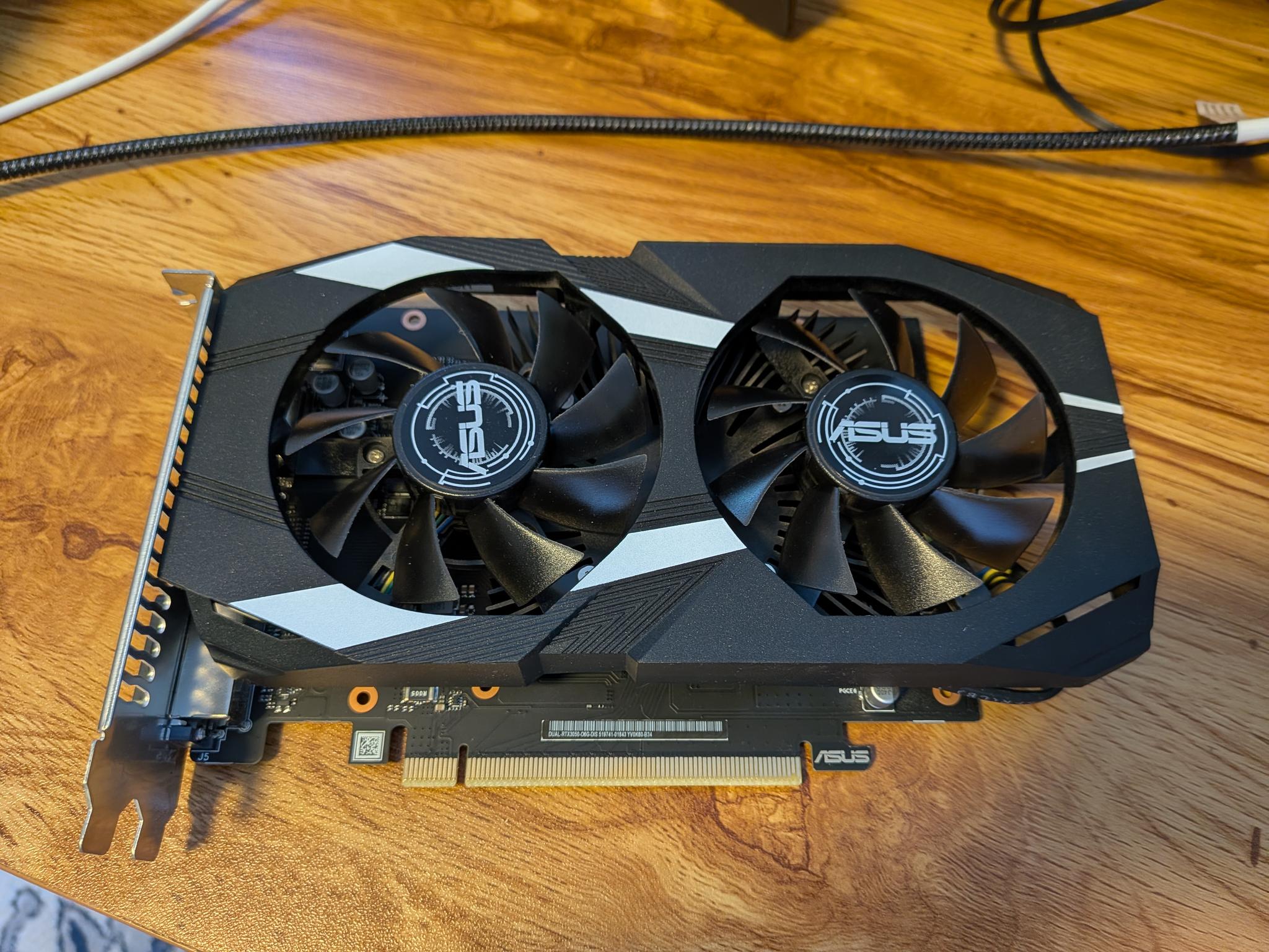ASUS DUAL GeForce RTX 3050 6GB