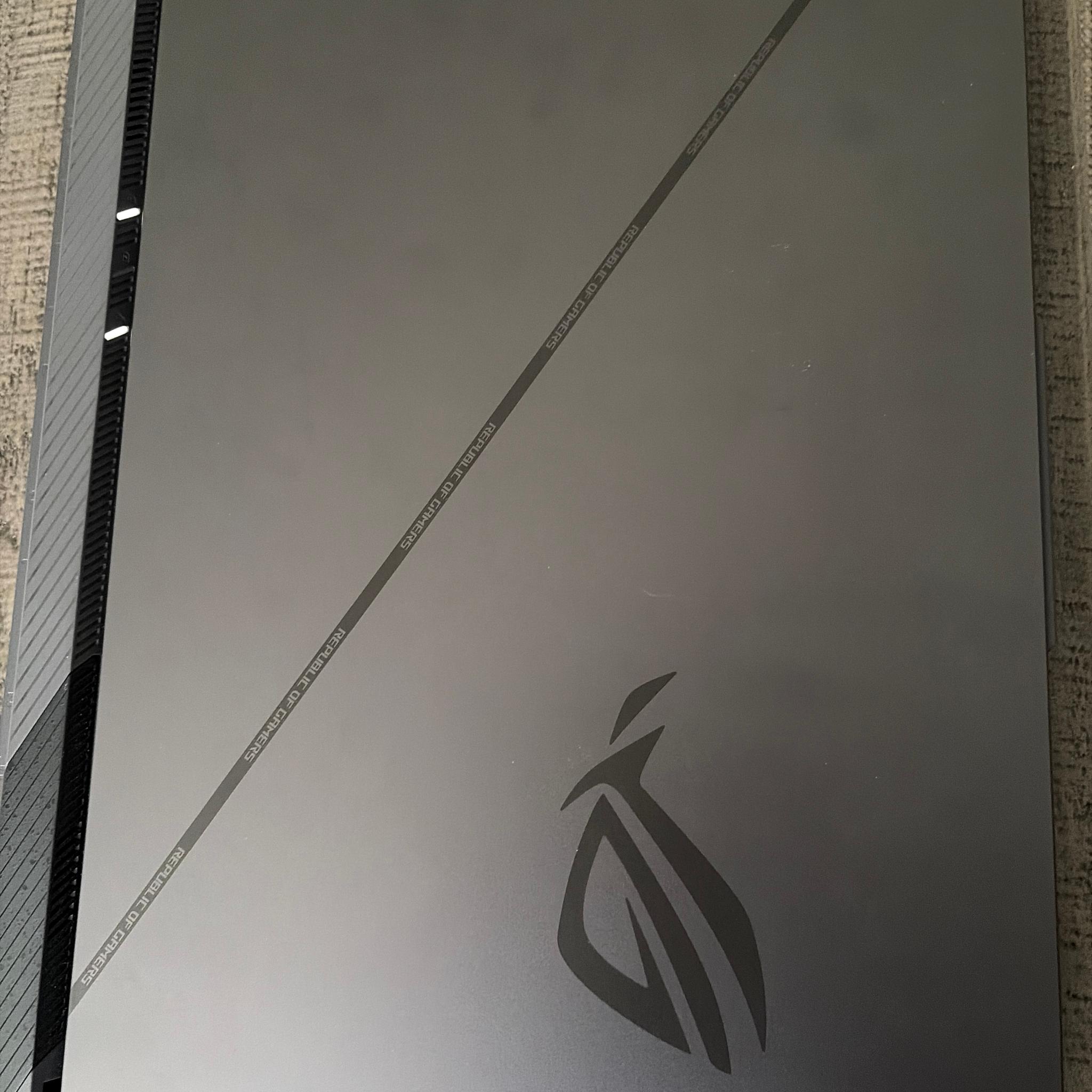 ASUS ROG Strix G16 G614JVR (2024) Gaming Laptop + Wireless Alienware keyboard and mouse