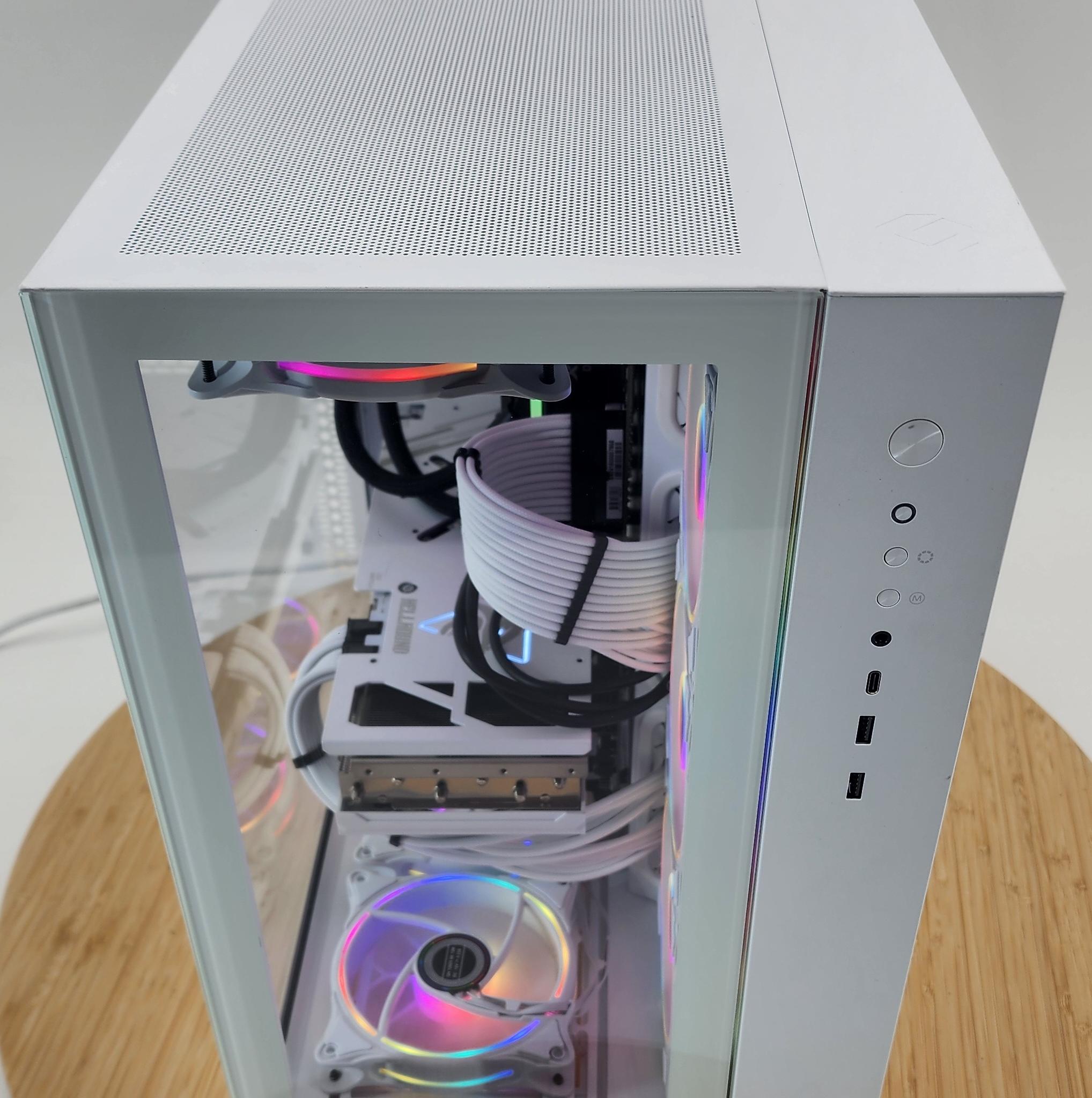 Gaming PC Ryzen 9 7950X 32GB RAM 1TB SSD RX 7900 XTX 24GB Windows 11 Computer