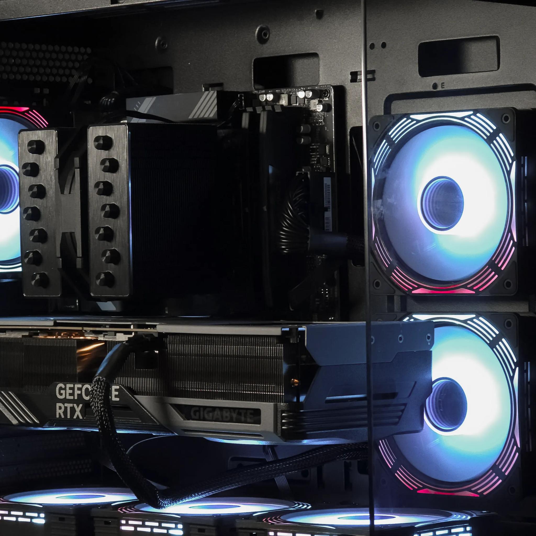 RTX 4090/ R9 7950X 3D / 64GB DDR5 Gaming PC Computer