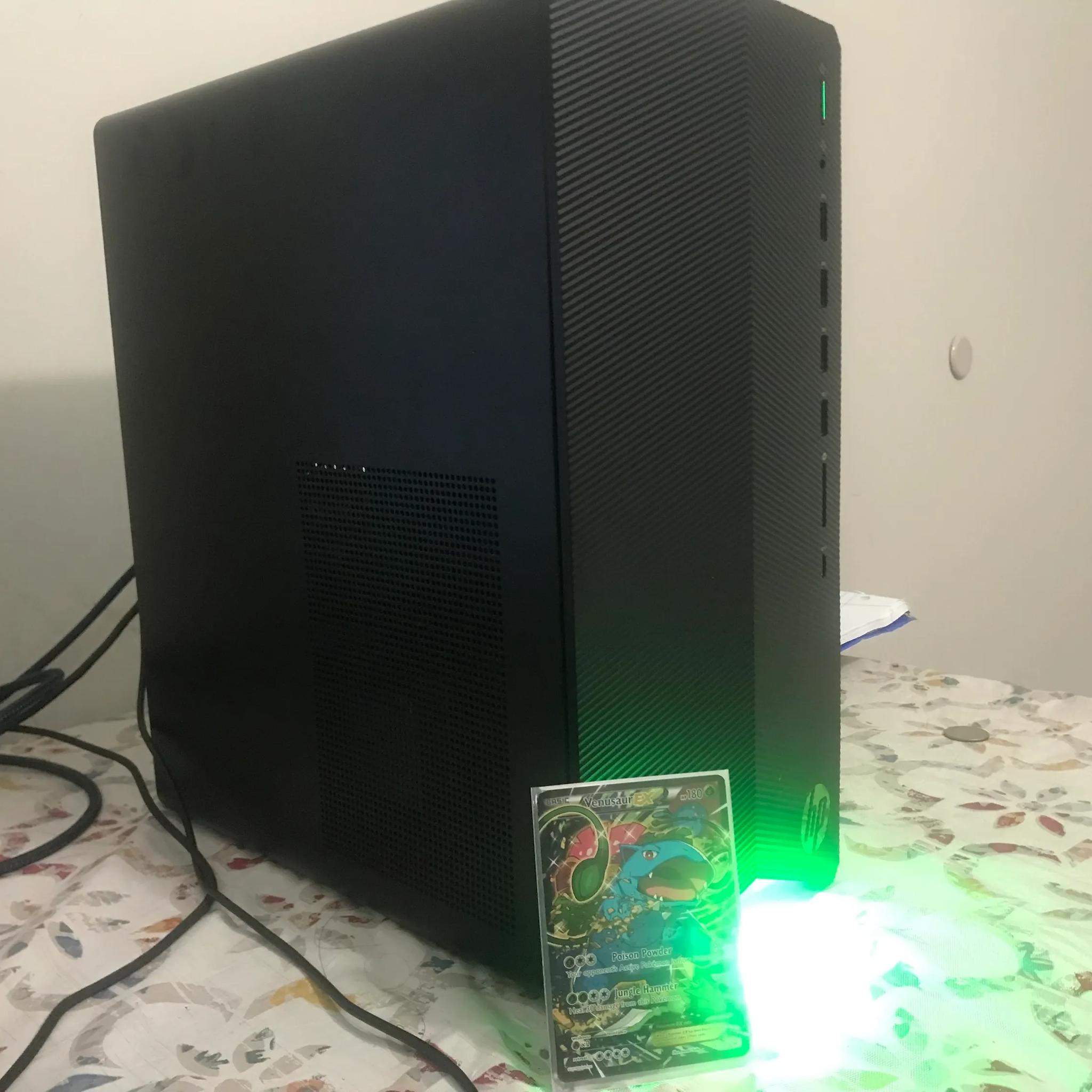 Acid Green Gaming Pc