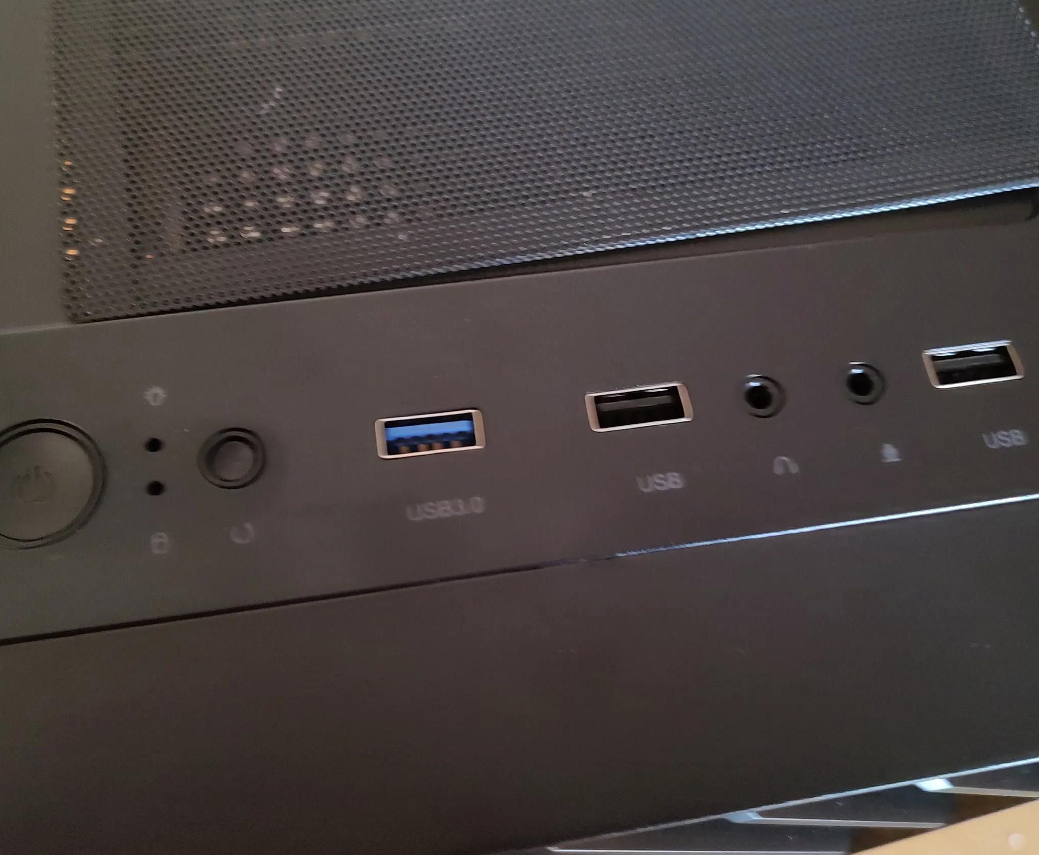 Gaming PC - Ryzen 5 3600, RX 6600XT, 16GB RAM / 1TB SSD, Added WIFI AX 3000