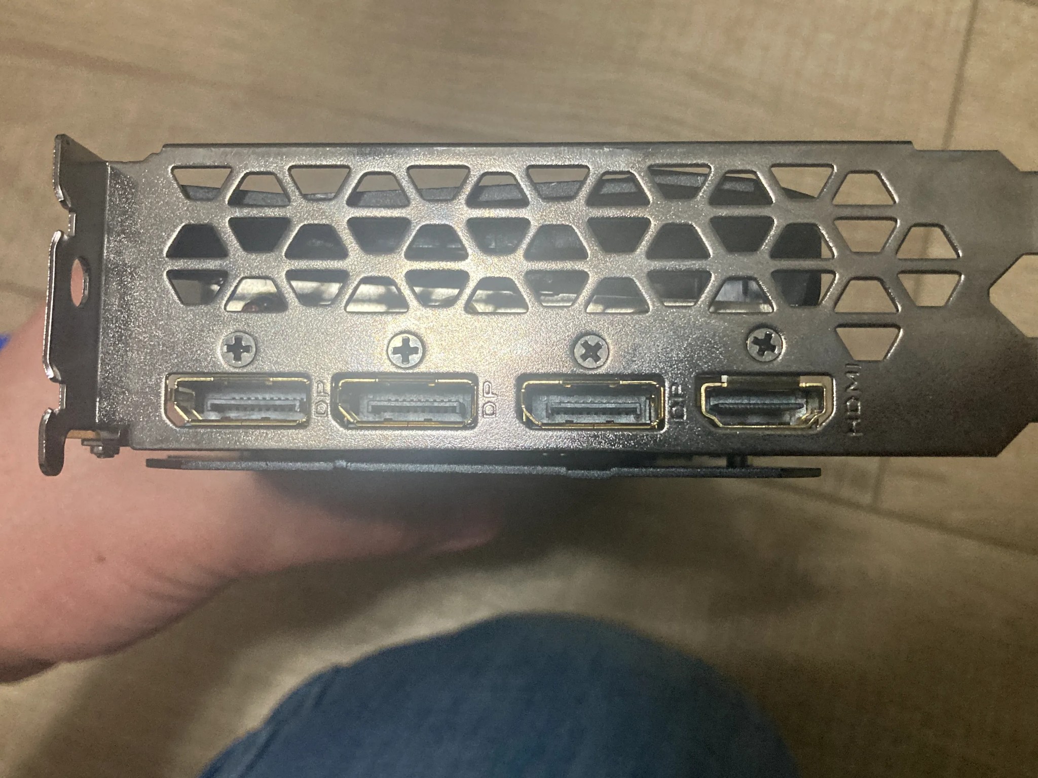 AMD RX 5600XT 6GB (Gigabyte Gaming OC Model)