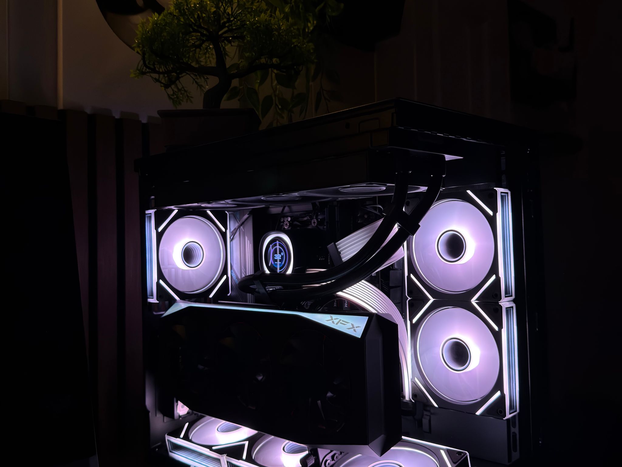 🔥 High-End Gaming PC – Ryzen 7 7800X3D + RX 9070 XT | 32GB DDR5 | 2TB NVMe 🔥