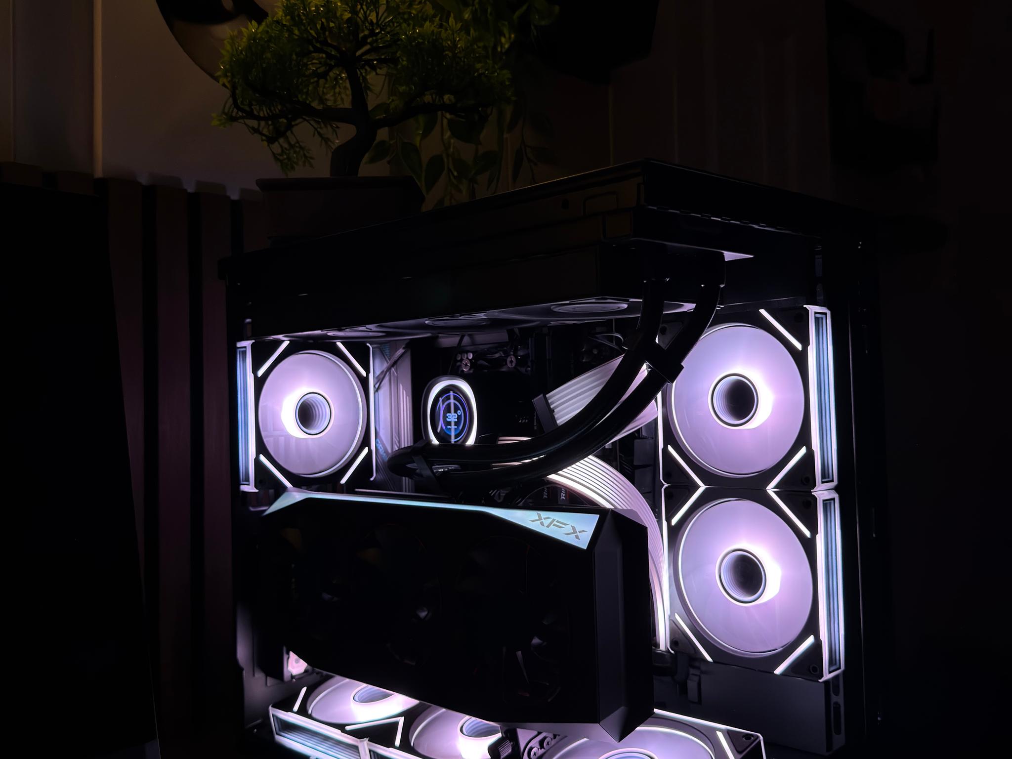 🔥 High-End Gaming PC – Ryzen 7 7800X3D + RX 9070 XT | 32GB DDR5 | 2TB NVMe 🔥