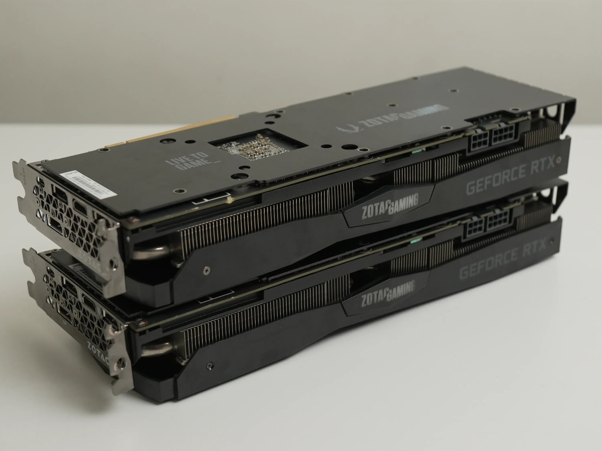 ZOTAC Gaming GeForce RTX 2070 AMP Extreme | Gaming Graphics Card