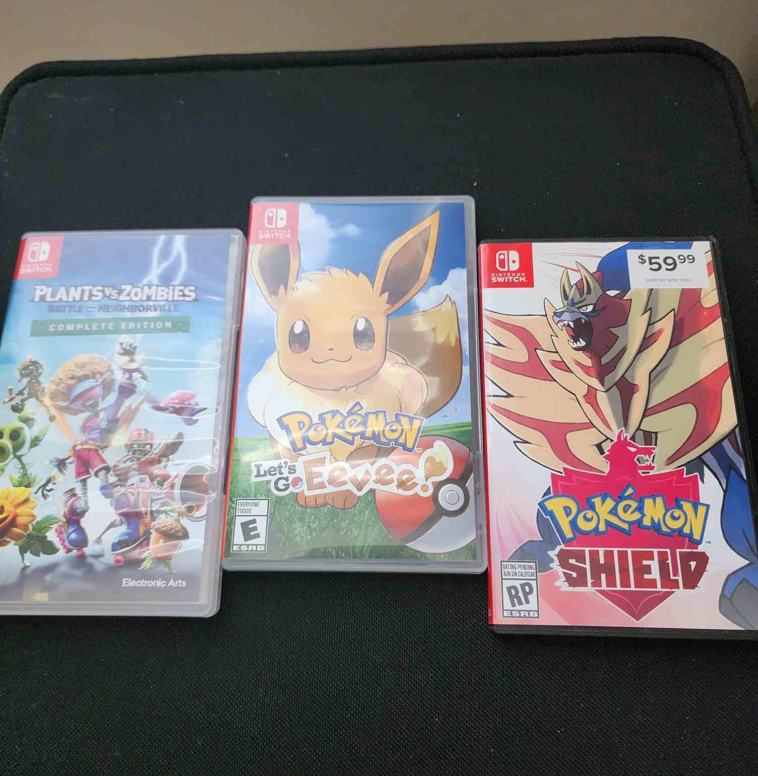 Nintendo Switch Bundle – w/ Box, 200GB SD Card, 3 Games, Case (Bundle)