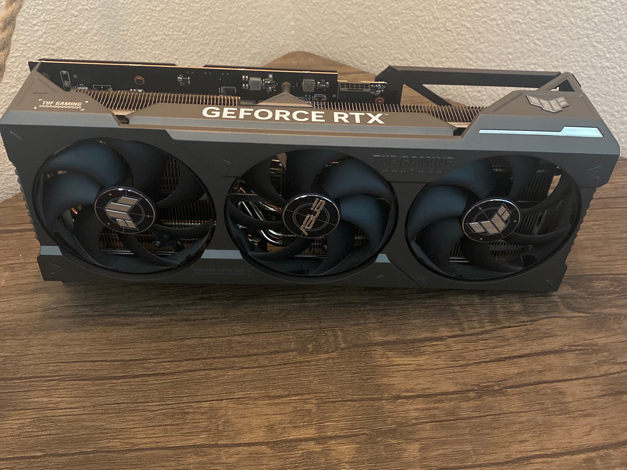 ASUS TUF Gaming GeForce RTX 4080 SUPER
