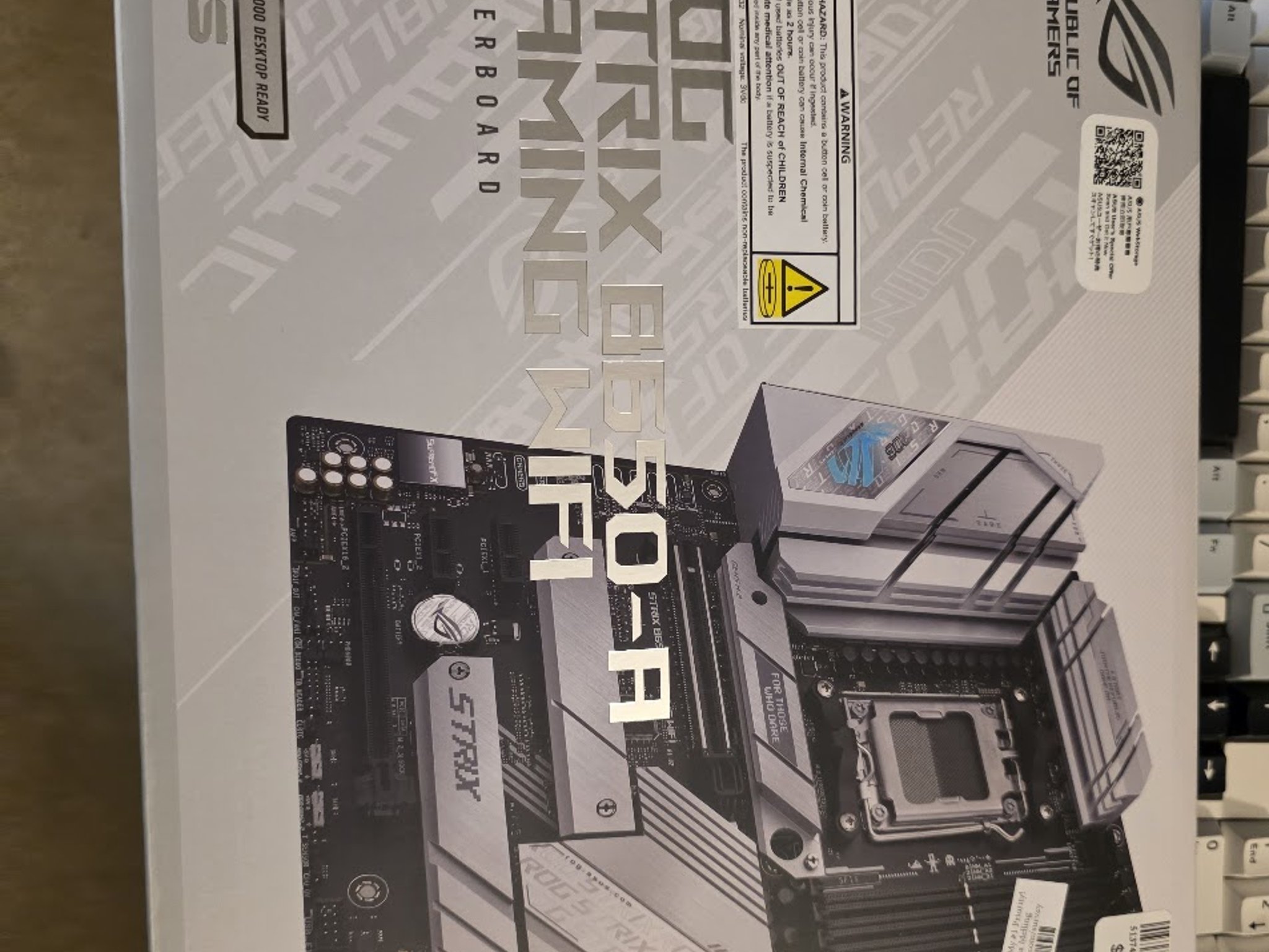 ASUS B650-A ROG Strix Gaming WiFi AMD AM5 ATX Motherboard NEW UNOPENED